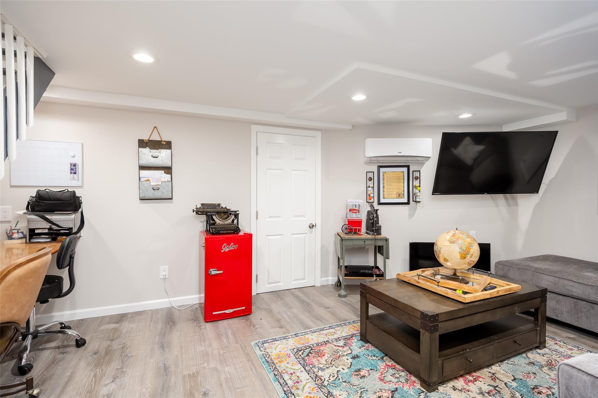 Single Family Bedford  Nassau County, NY 11566, MLS-858932-27