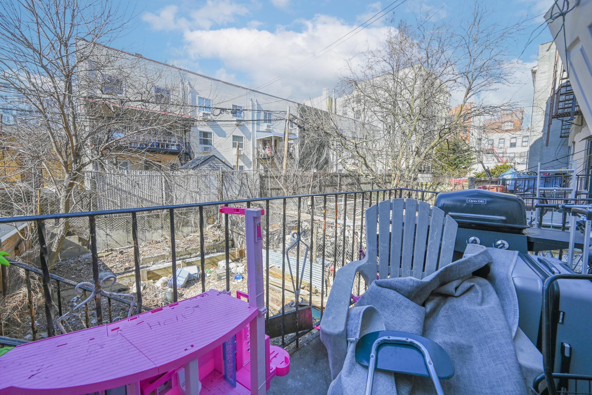 Single Family Bryant  Bronx, NY 10460, MLS-858942-7