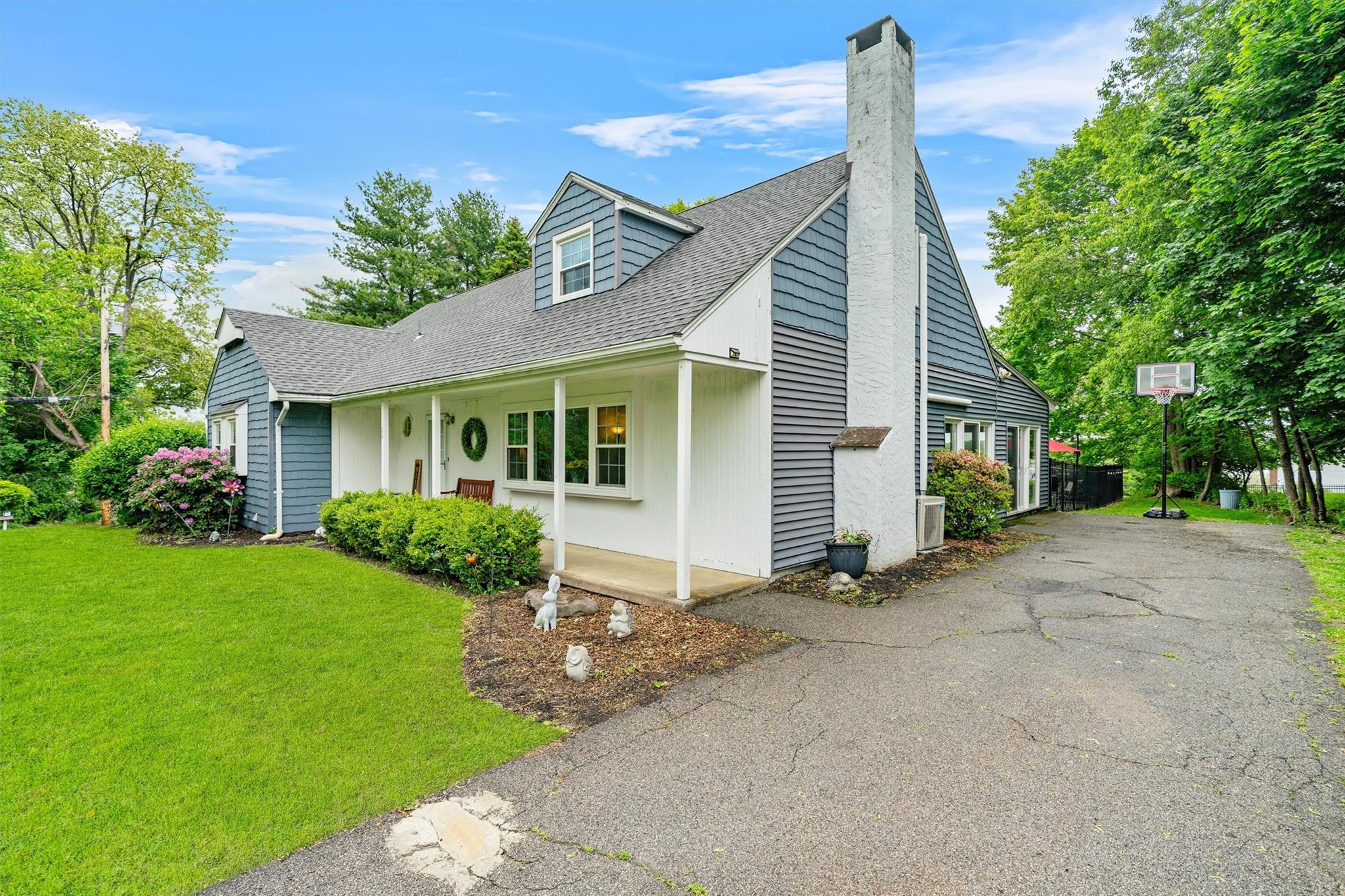 Single Family Idlewild Park  Orange County, NY 12520, MLS-858948-4