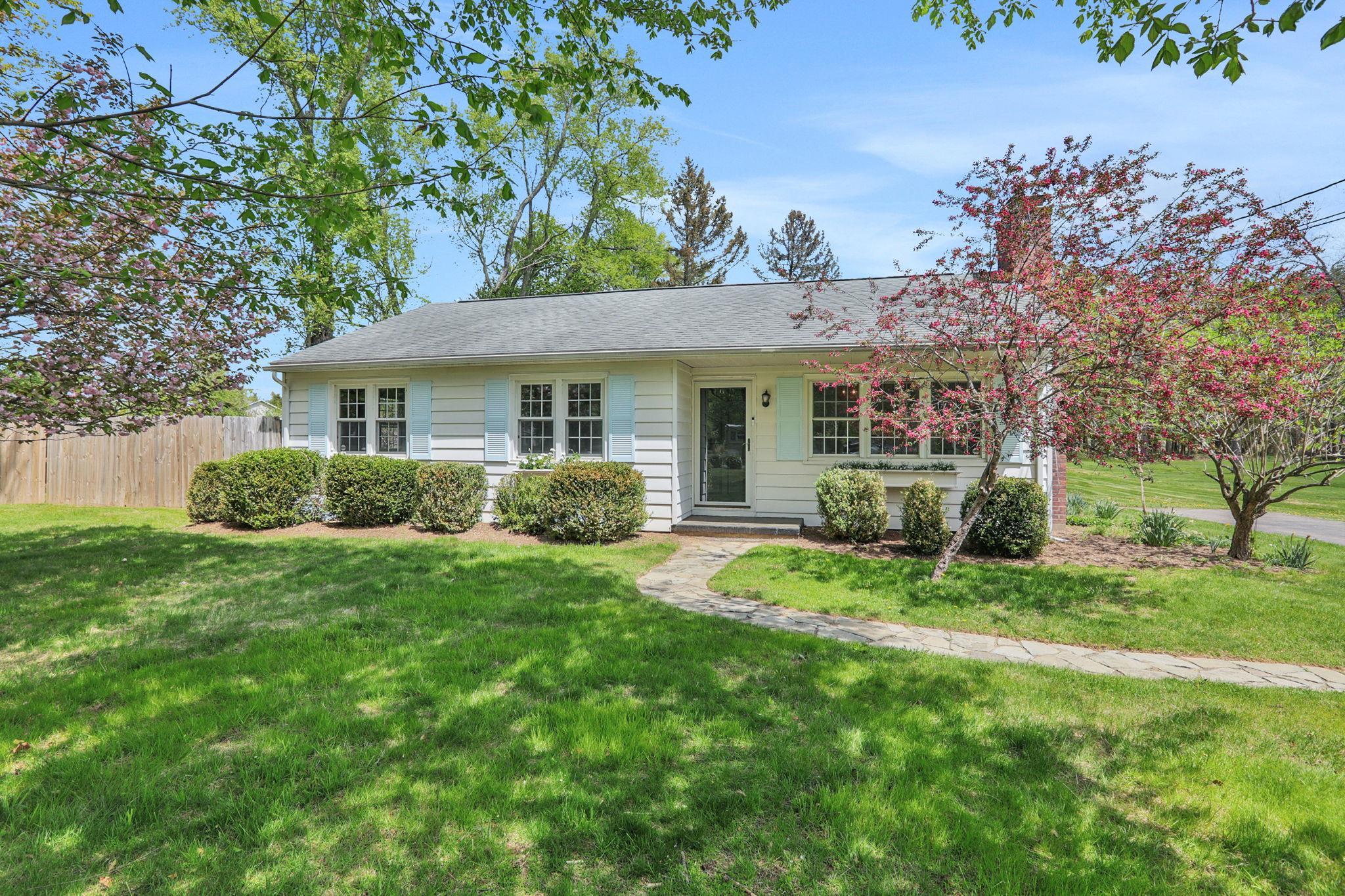 Single Family Schoonmaker  Ulster County, NY 12484, MLS-858956-2