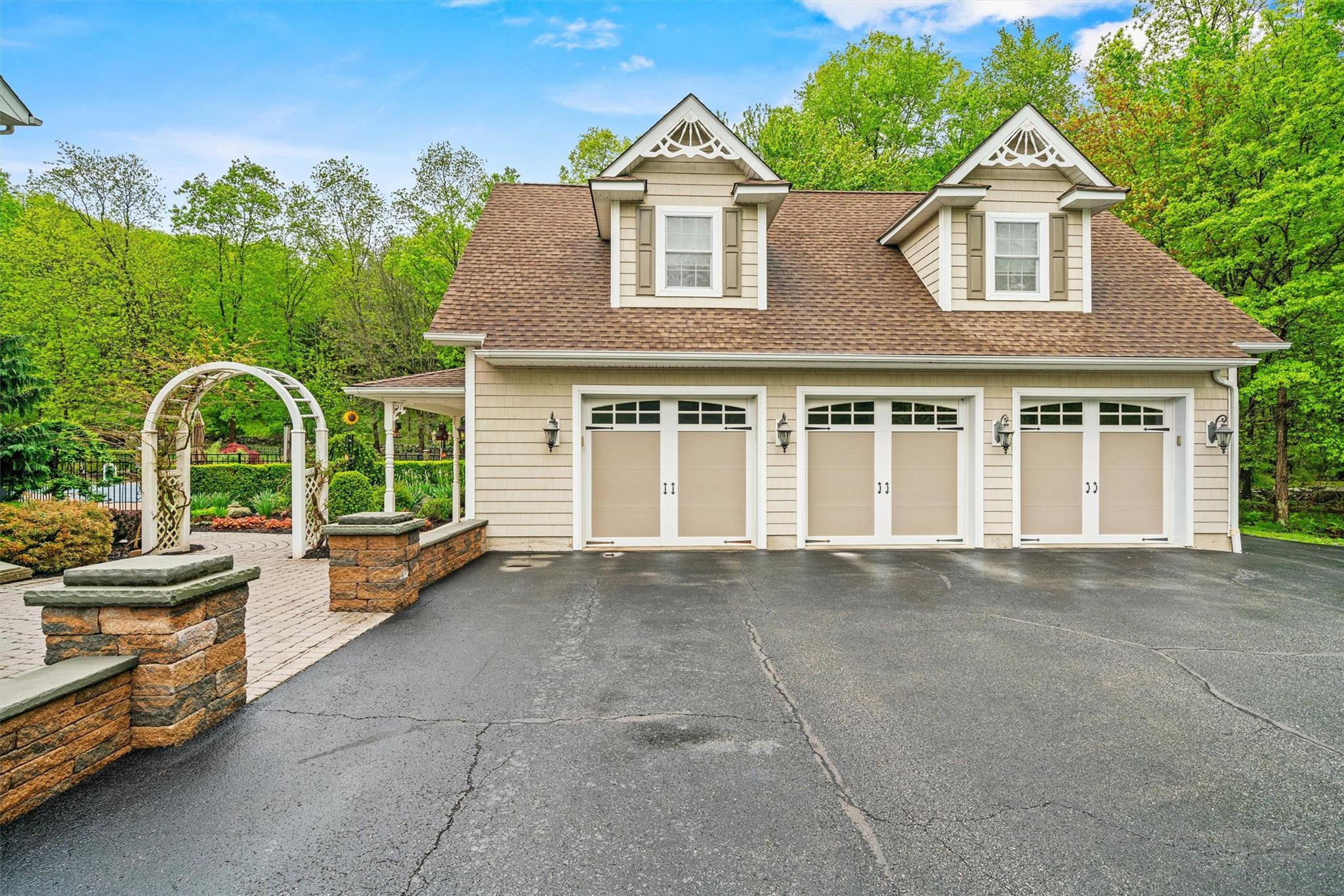 Single Family Satriano  Orange County, NY 12549, MLS-858963-29