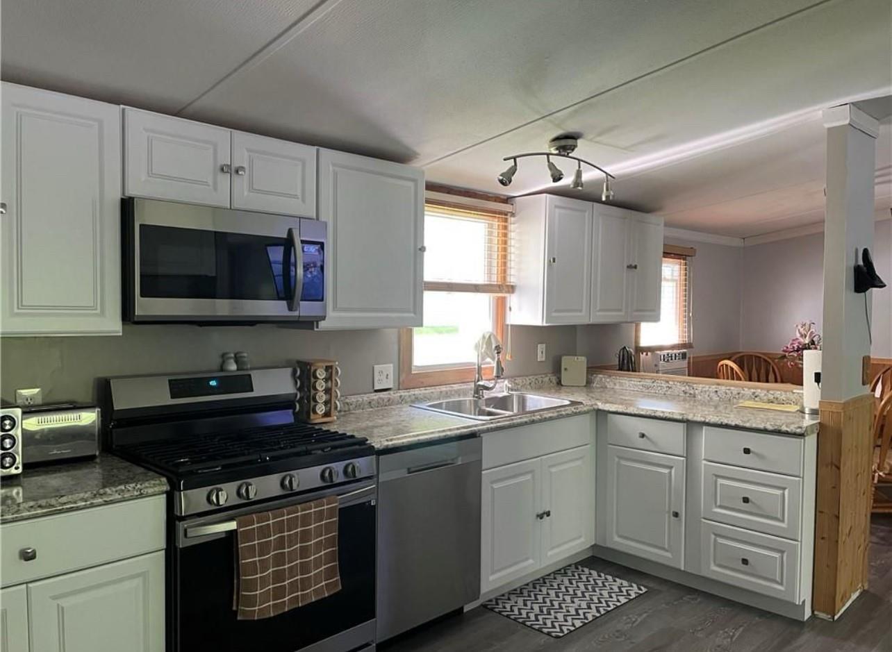 Single Family Mutton Hill  Sullivan County, NY 12765, MLS-858968-3