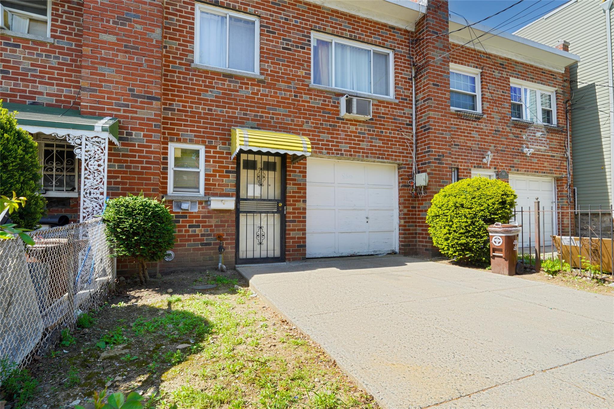 Single Family 231st  Bronx, NY 10466, MLS-858969-3