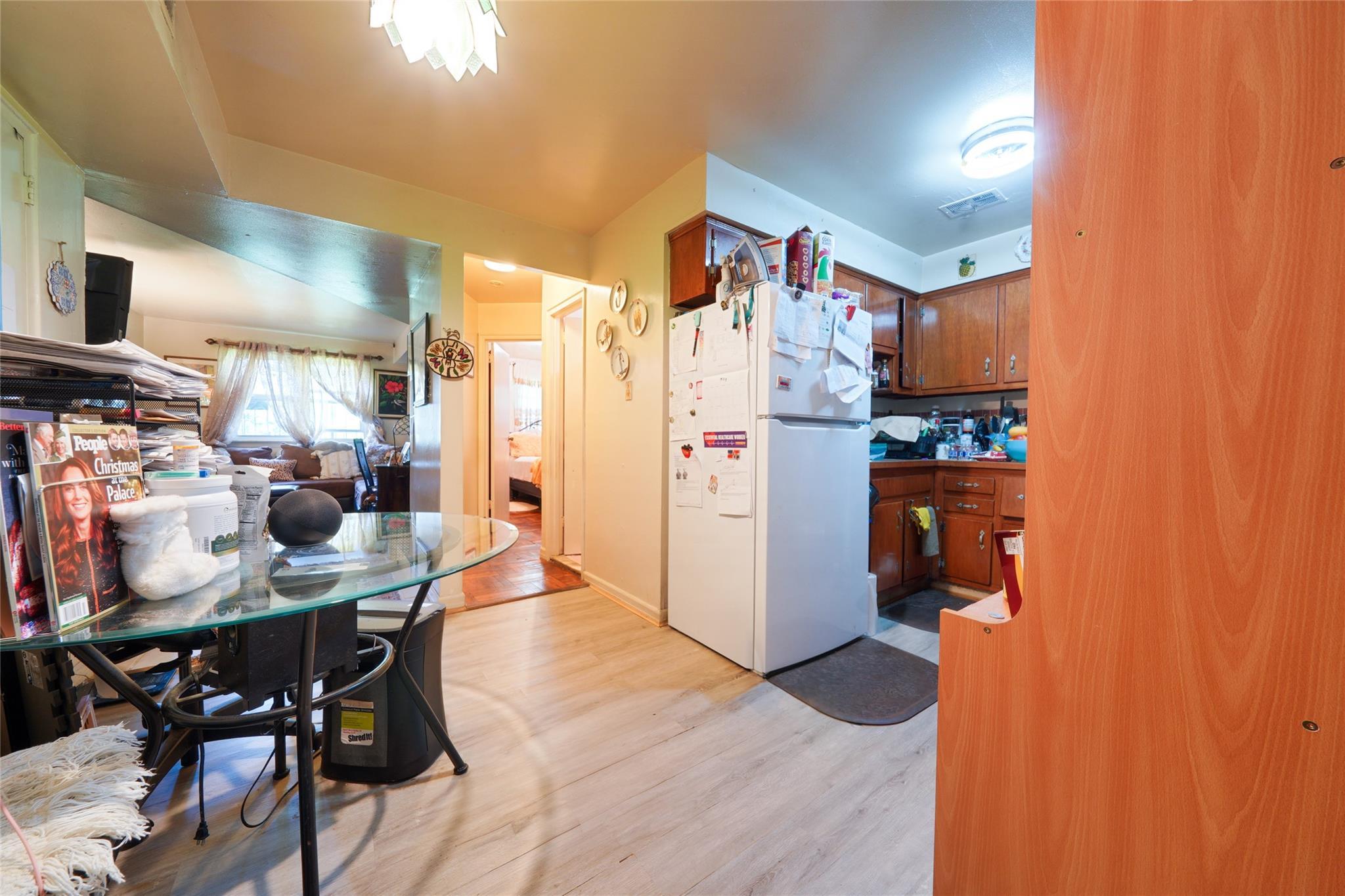 Single Family 231st  Bronx, NY 10466, MLS-858969-4