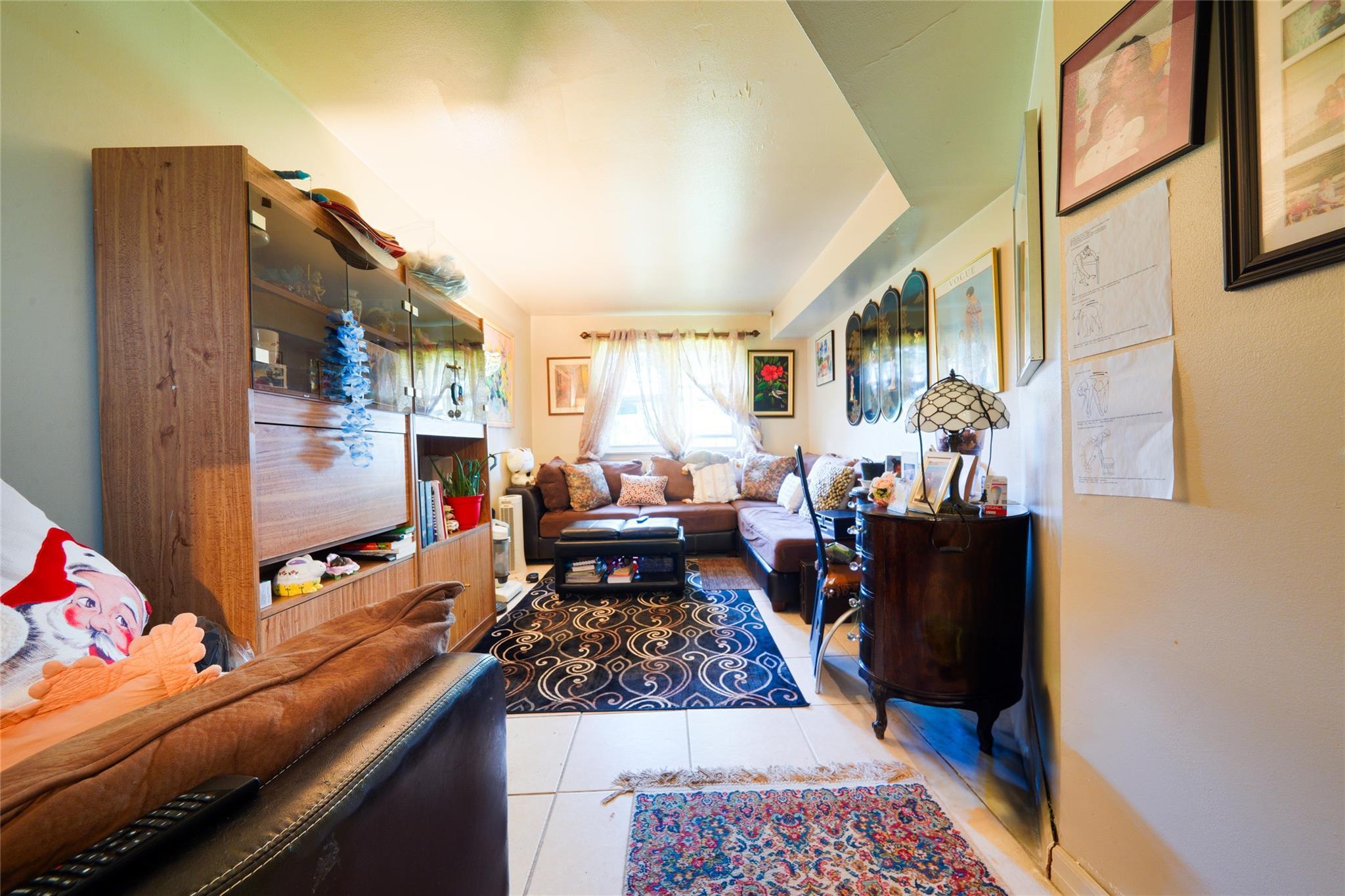 Single Family 231st  Bronx, NY 10466, MLS-858969-7