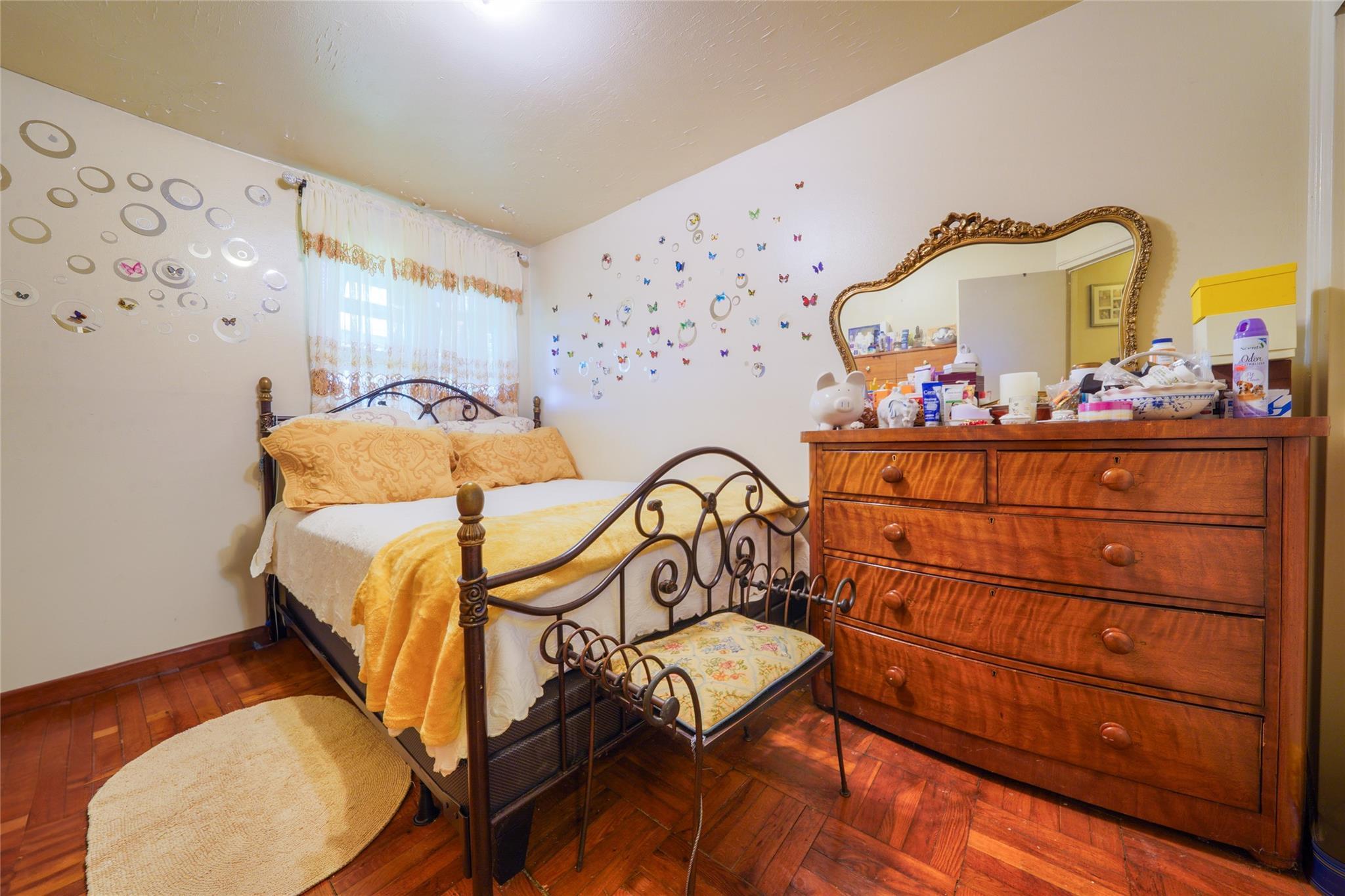 Single Family 231st  Bronx, NY 10466, MLS-858969-9