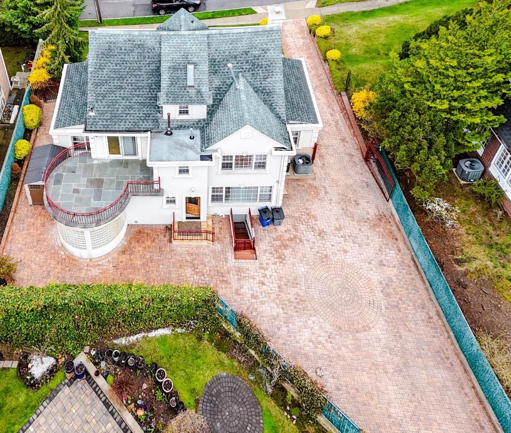 Single Family Iowa Road  Queens, NY 11362, MLS-858984-2