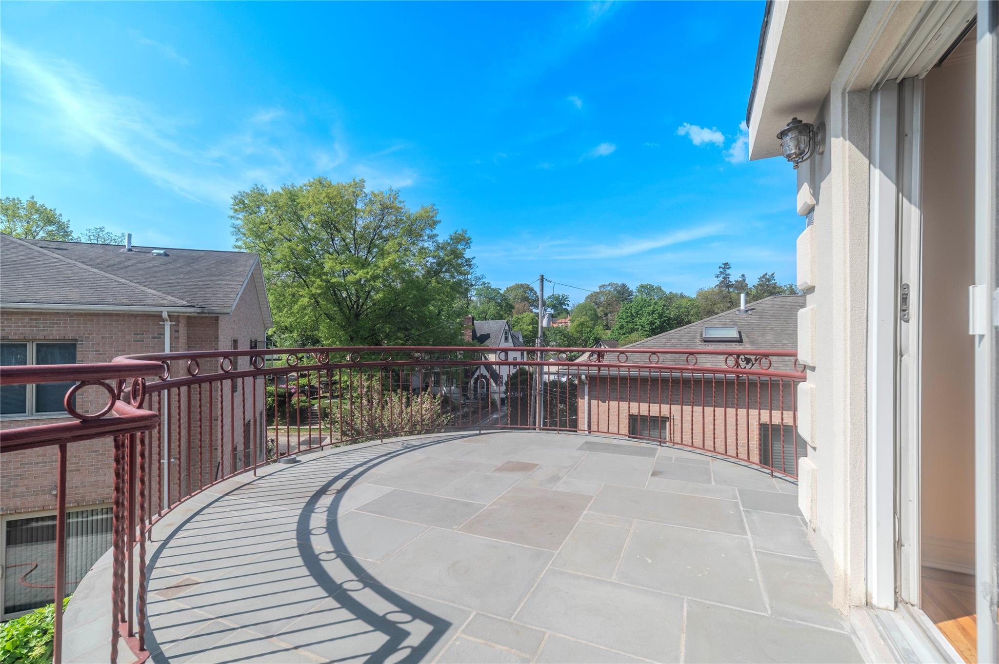 Single Family Iowa Road  Queens, NY 11362, MLS-858984-5