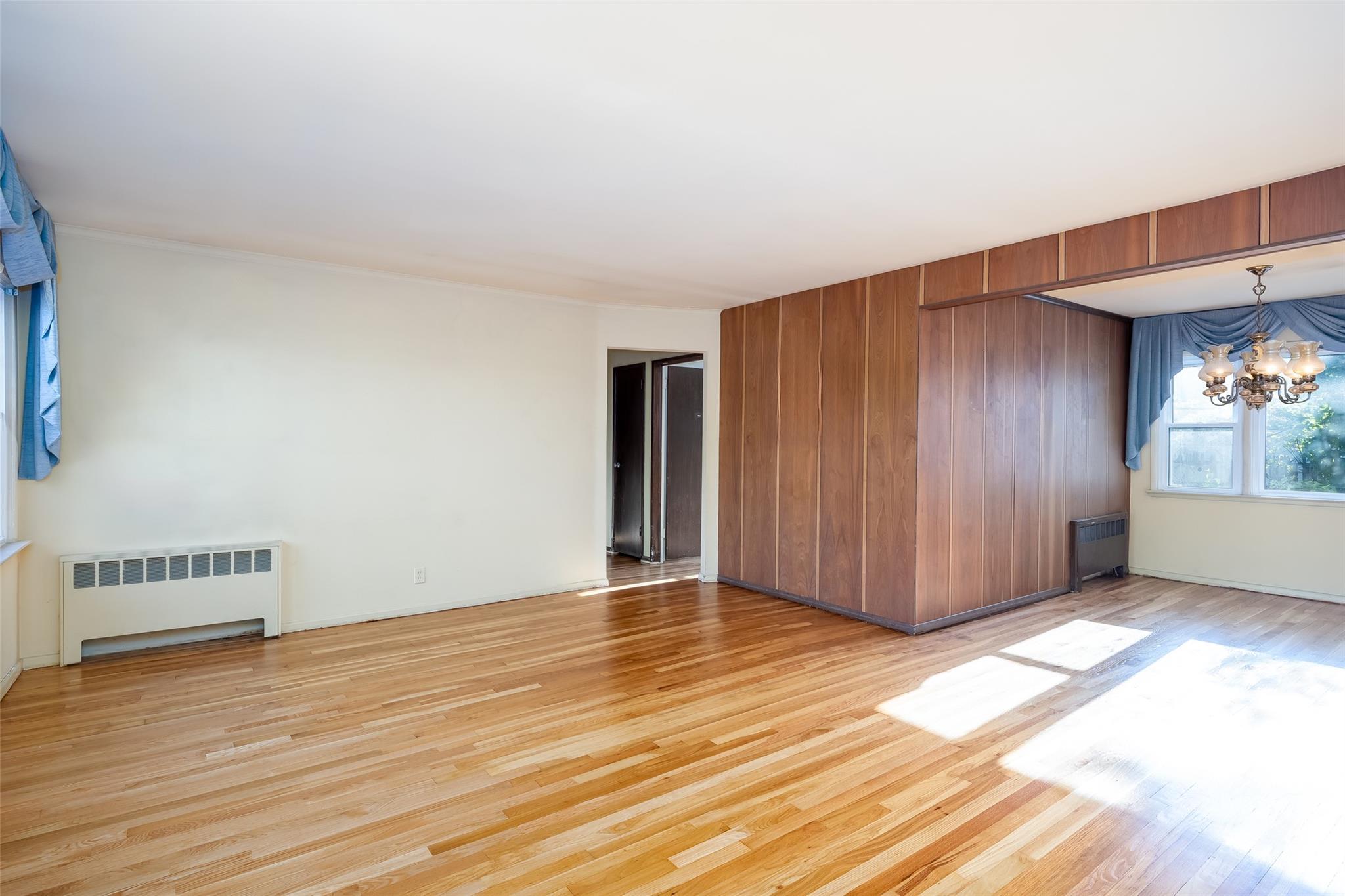 Single Family Forest  Nassau County, NY 11581, MLS-858991-4