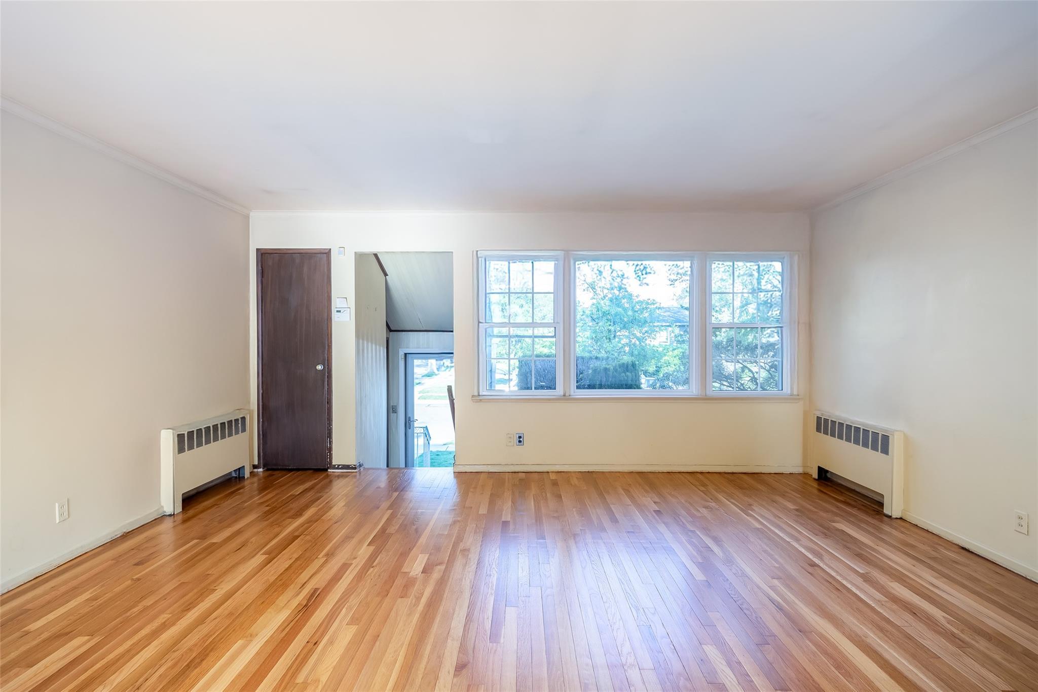 Single Family Forest  Nassau County, NY 11581, MLS-858991-5