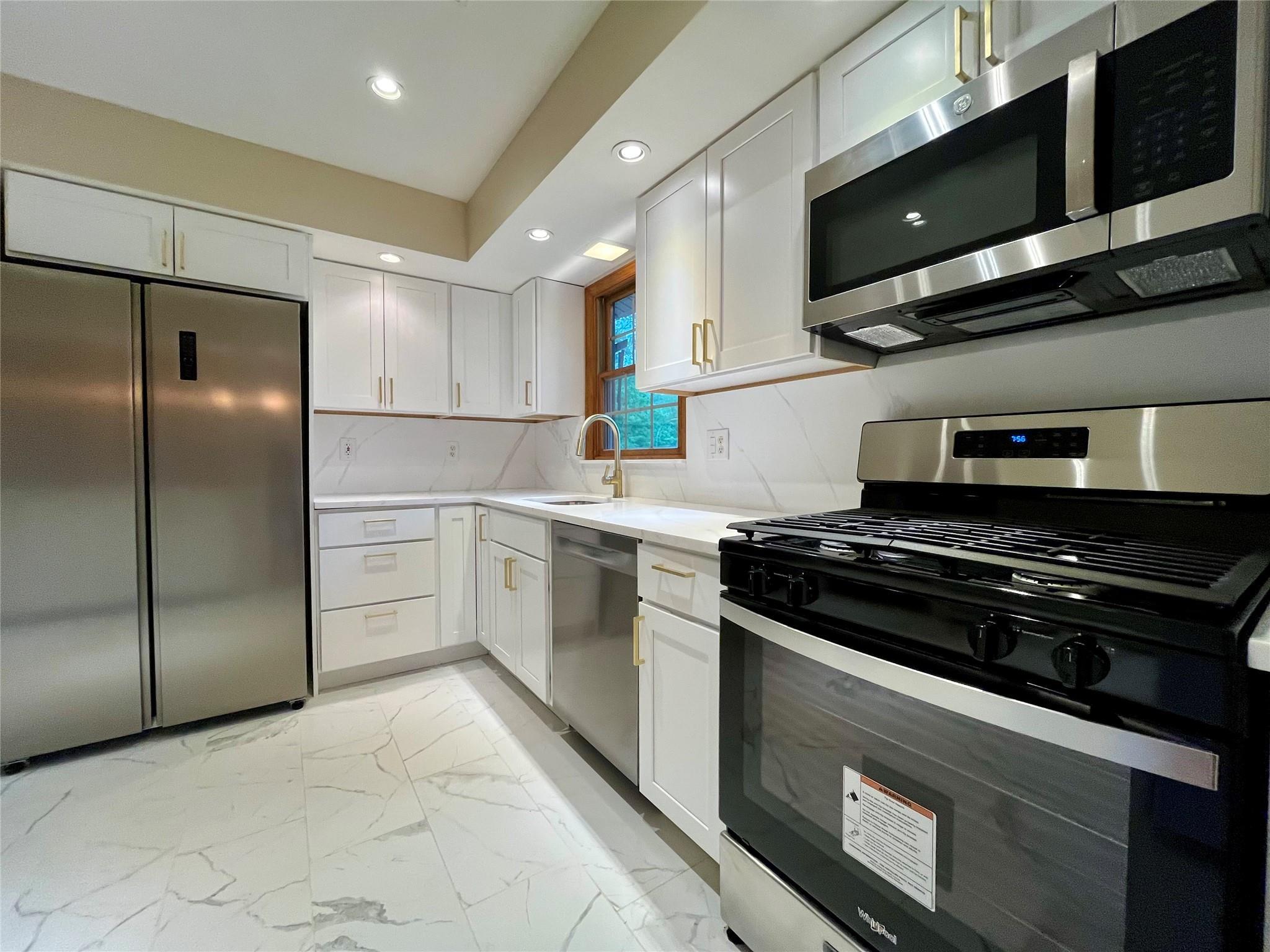 Single Family Pine  Orange County, NY 10941, MLS-859002-10