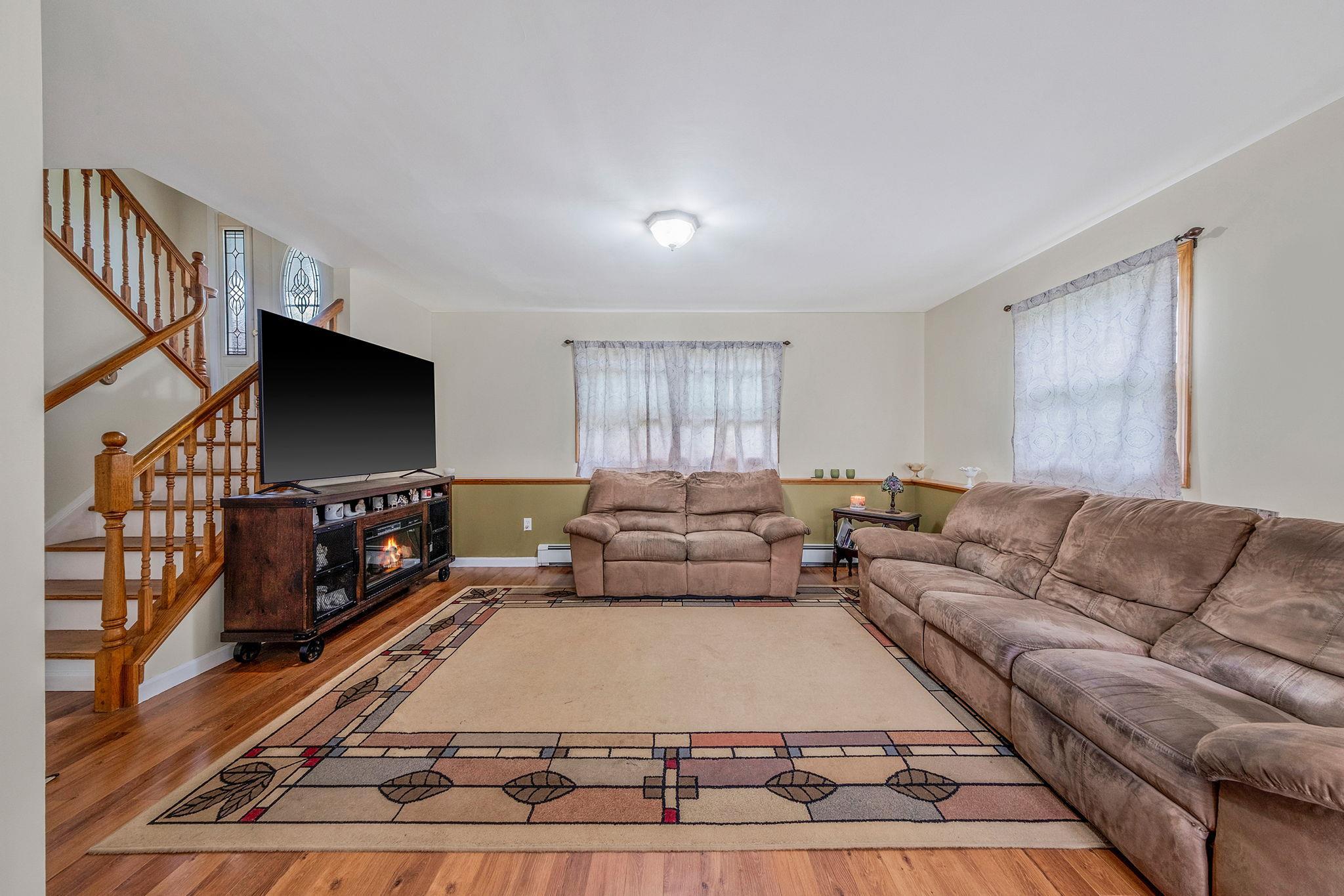 Single Family Flintlock  Suffolk County, NY 11784, MLS-859003-15