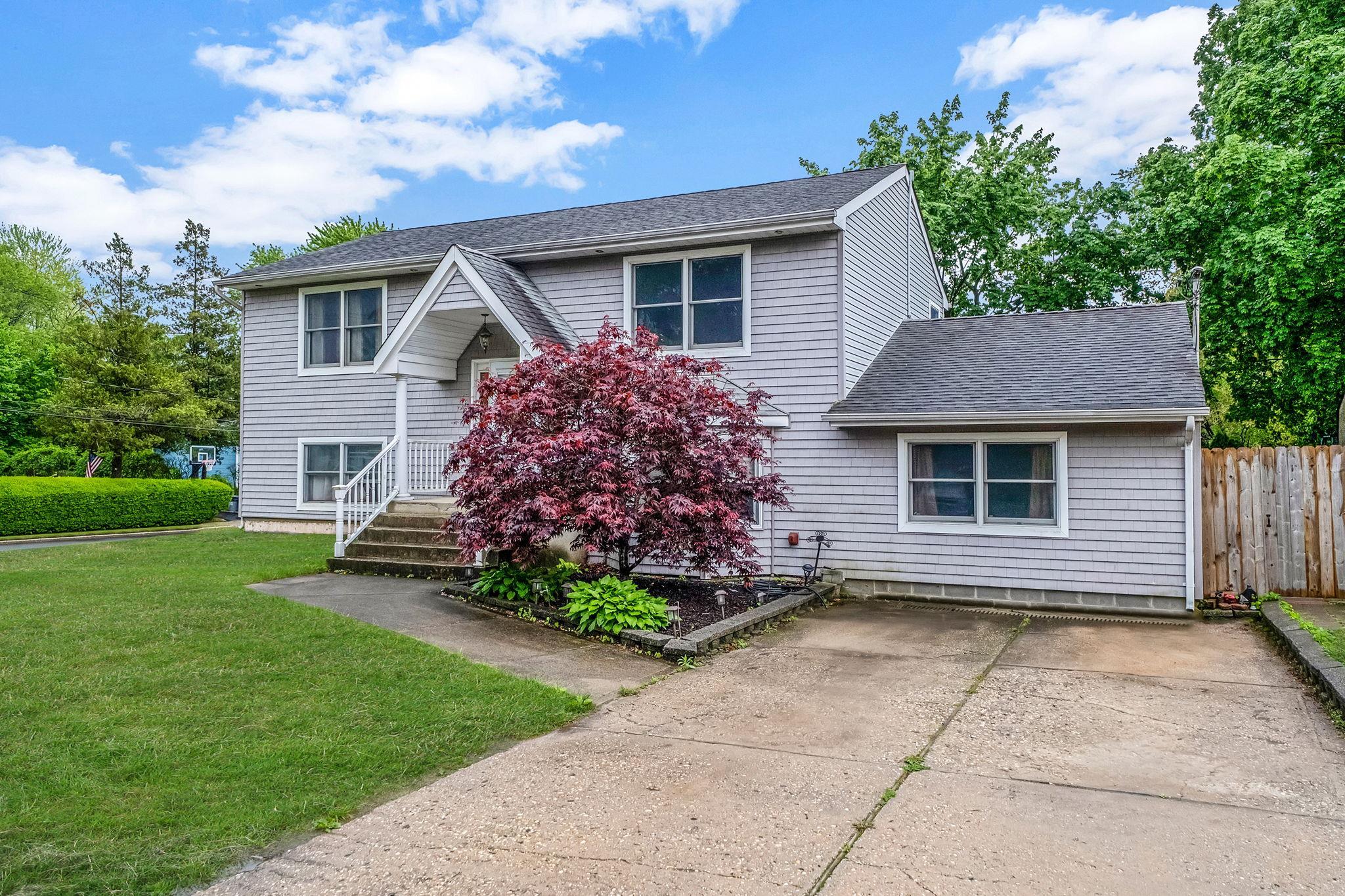 Single Family Flintlock  Suffolk County, NY 11784, MLS-859003-2