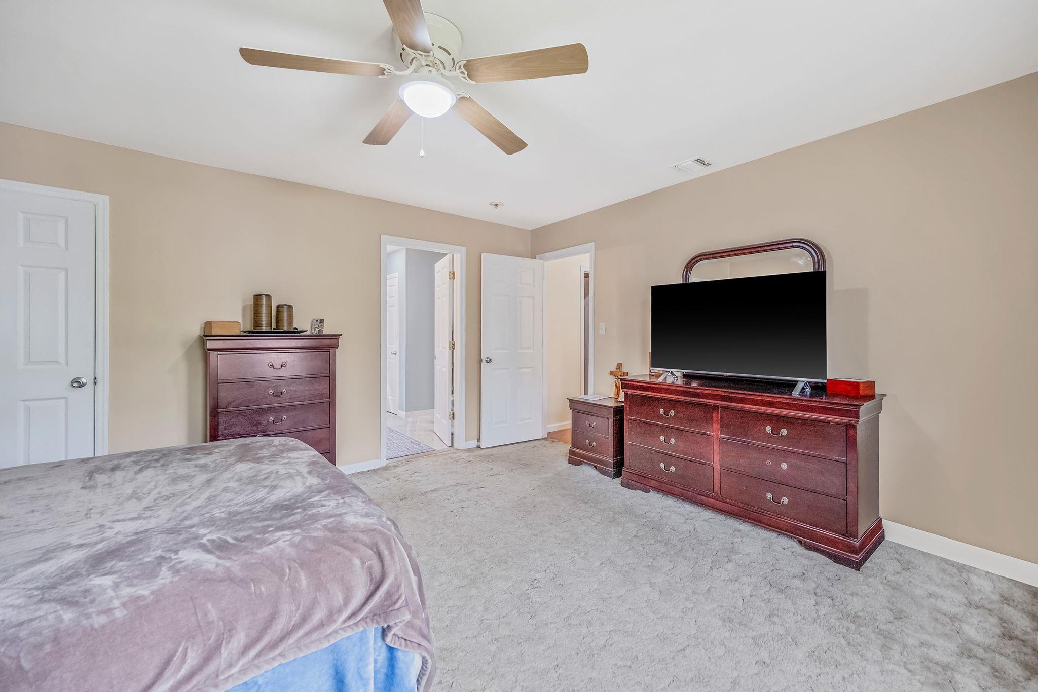 Single Family Flintlock  Suffolk County, NY 11784, MLS-859003-29