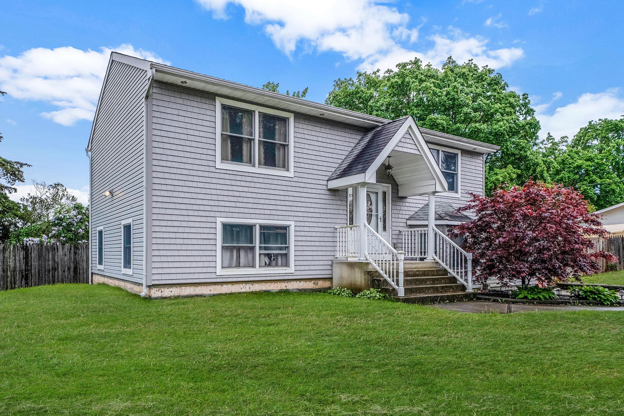 Single Family Flintlock  Suffolk County, NY 11784, MLS-859003-3