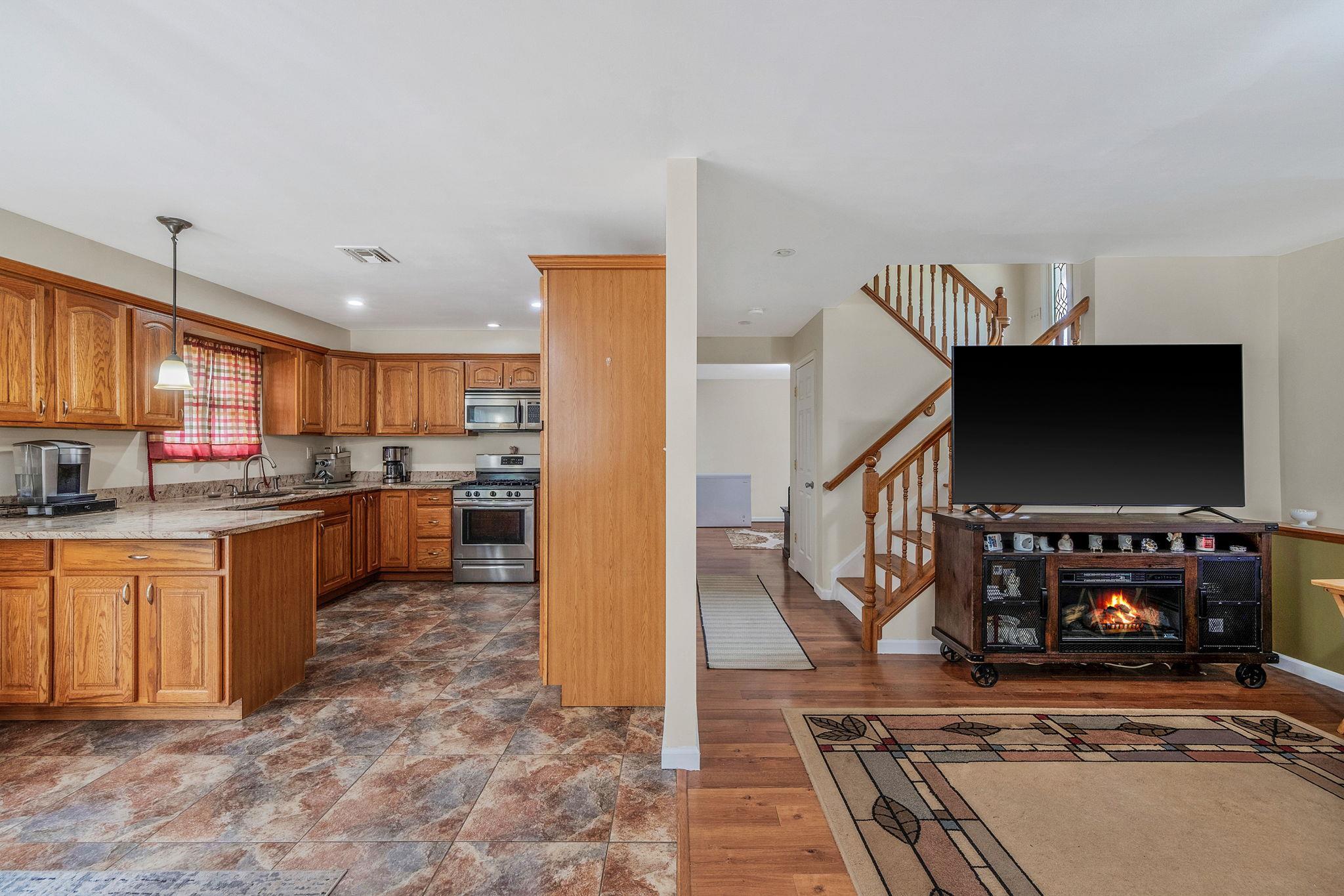 Single Family Flintlock  Suffolk County, NY 11784, MLS-859003-6