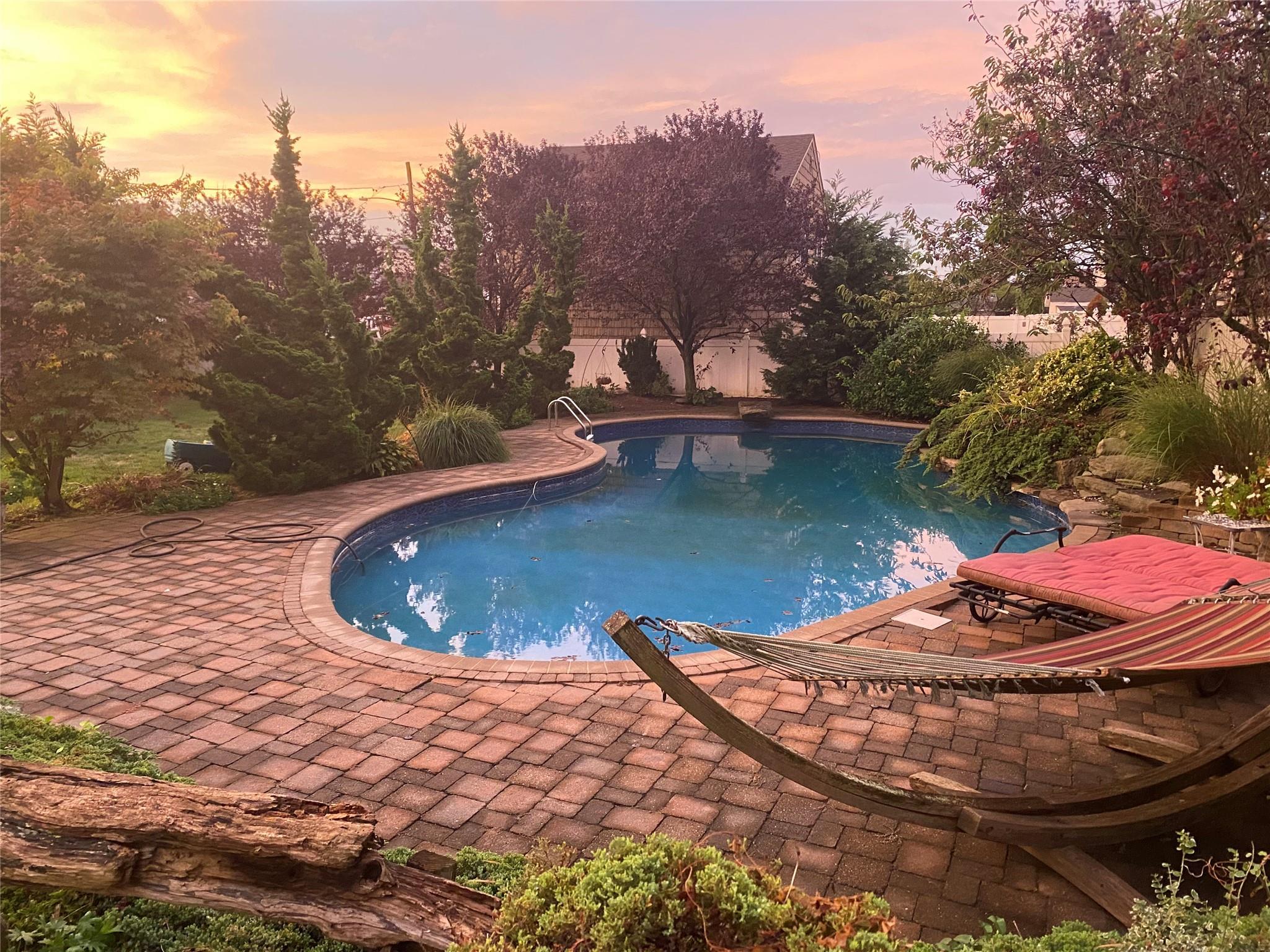 Single Family Coronado  Nassau County, NY 11509, MLS-859011-17