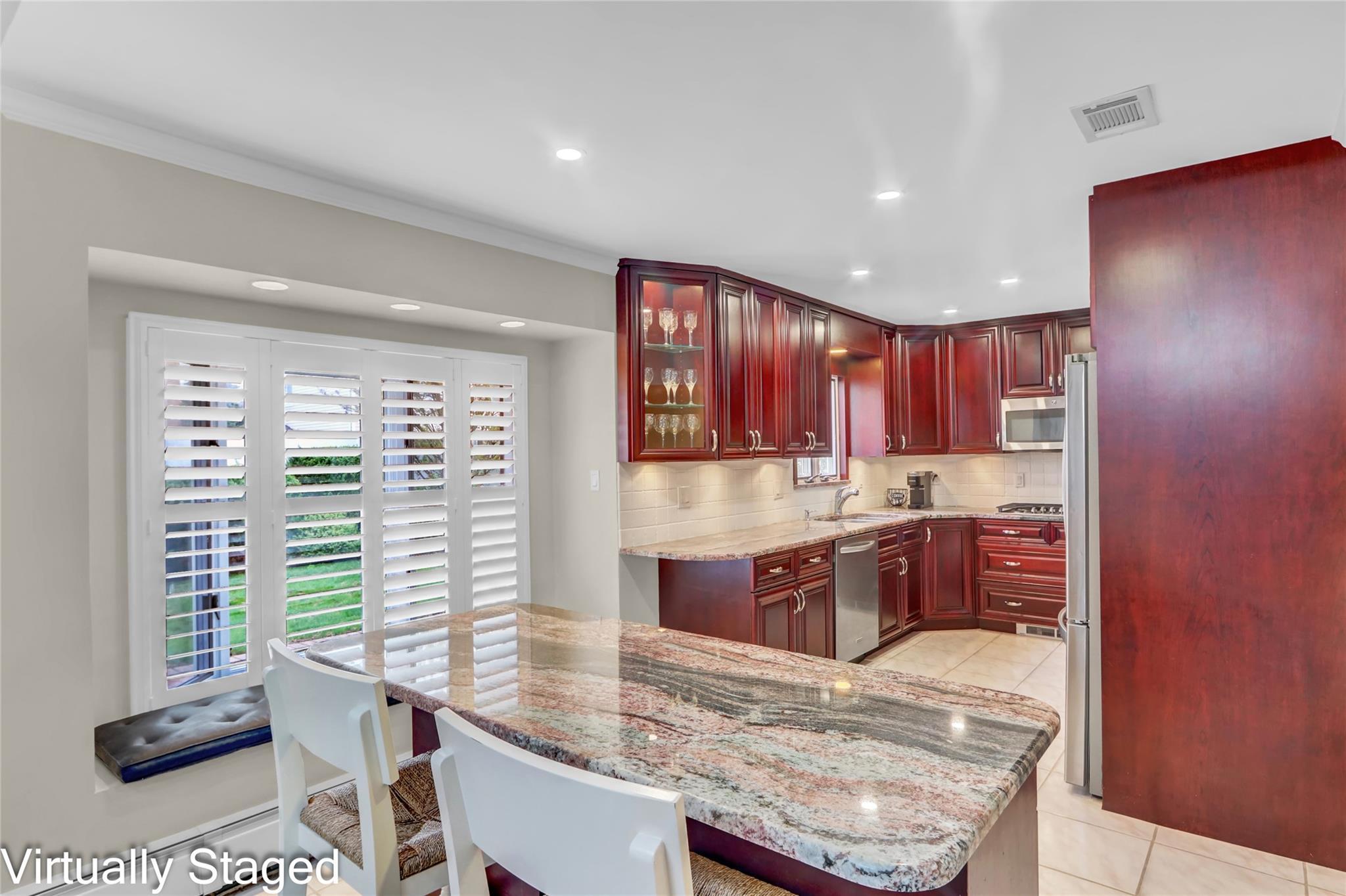 Single Family Greentree  Nassau County, NY 11572, MLS-859015-12