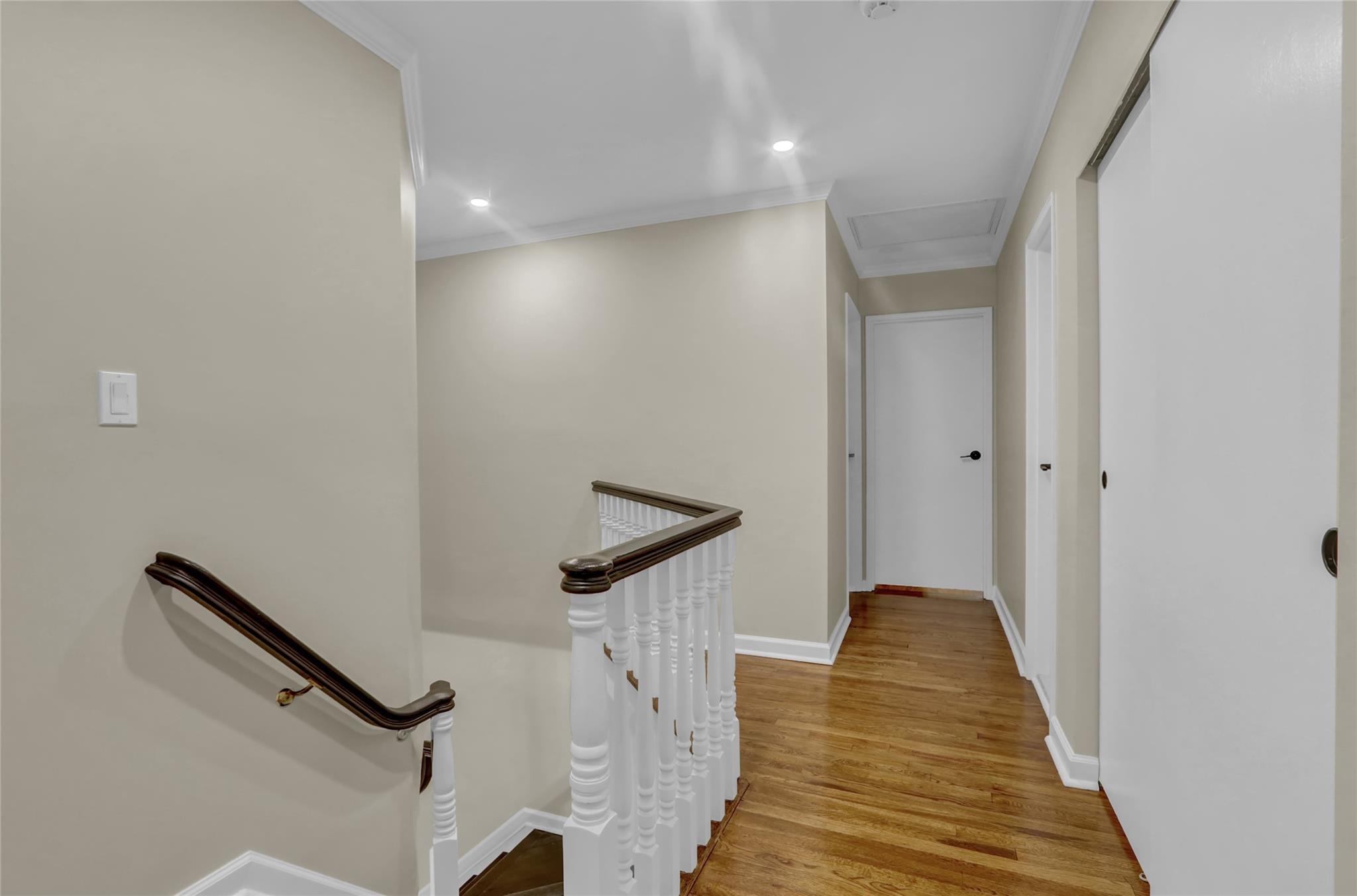 Single Family Greentree  Nassau County, NY 11572, MLS-859015-19