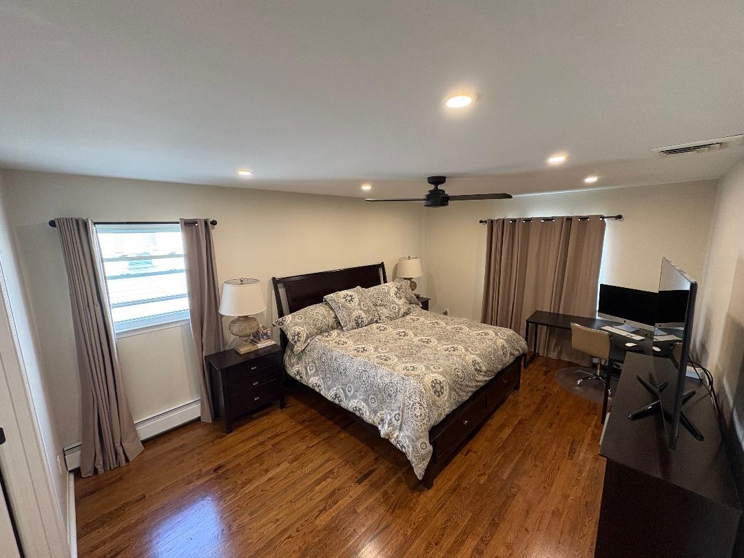 Single Family Greentree  Nassau County, NY 11572, MLS-859015-21