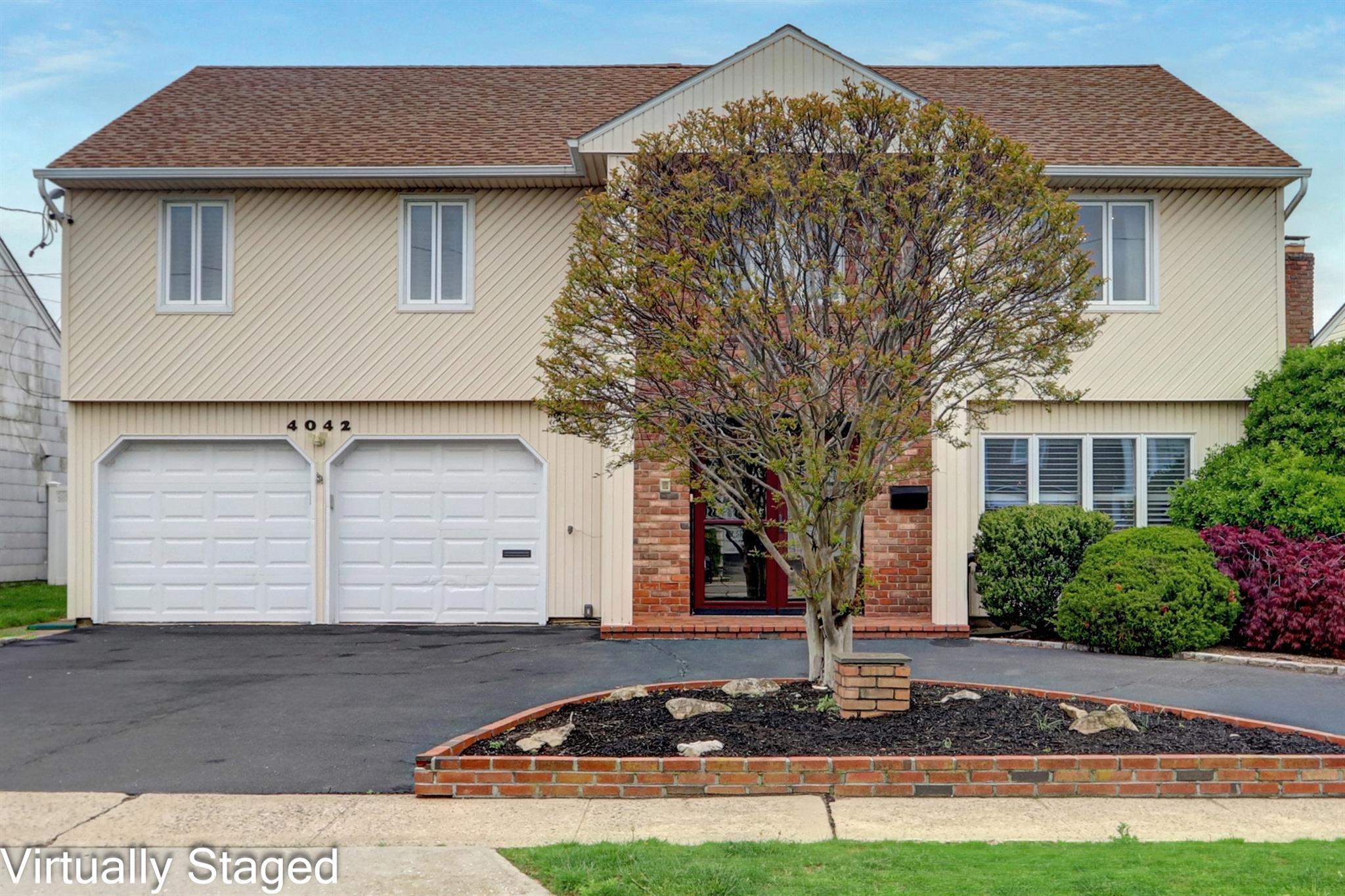 Single Family Greentree  Nassau County, NY 11572, MLS-859015-40