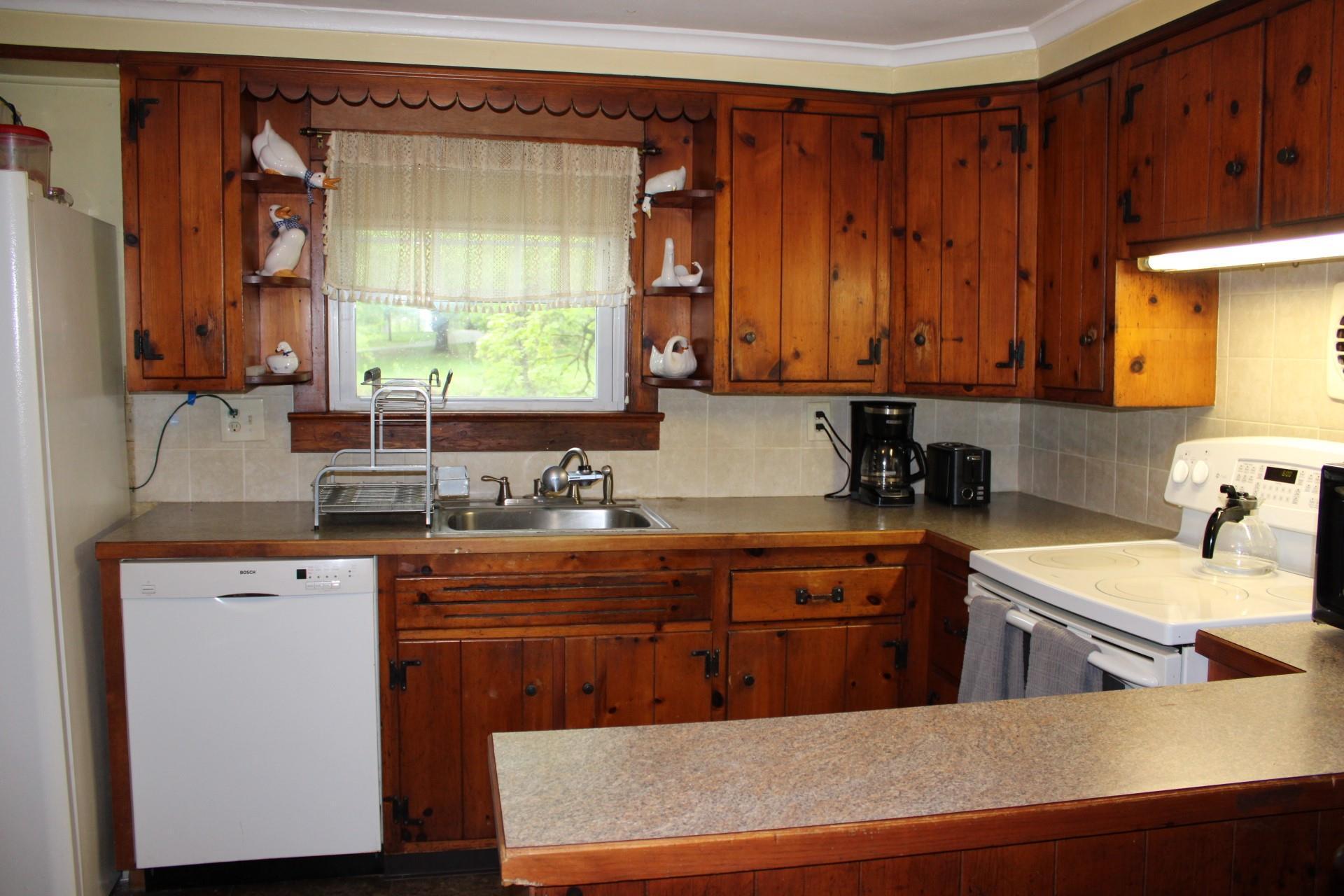 Single Family Overlook  Dutchess County, NY 12603, MLS-859031-12