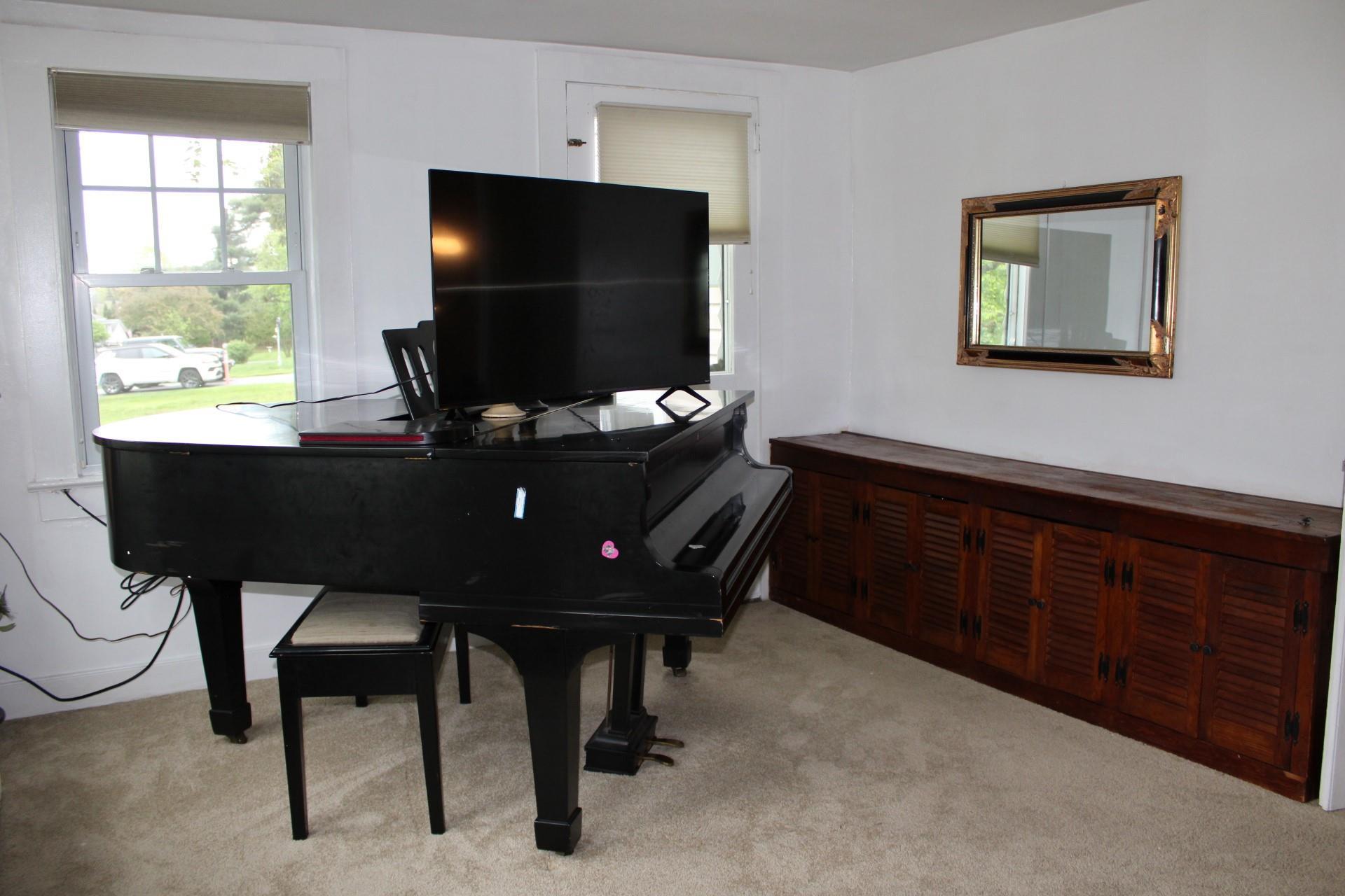Single Family Overlook  Dutchess County, NY 12603, MLS-859031-19