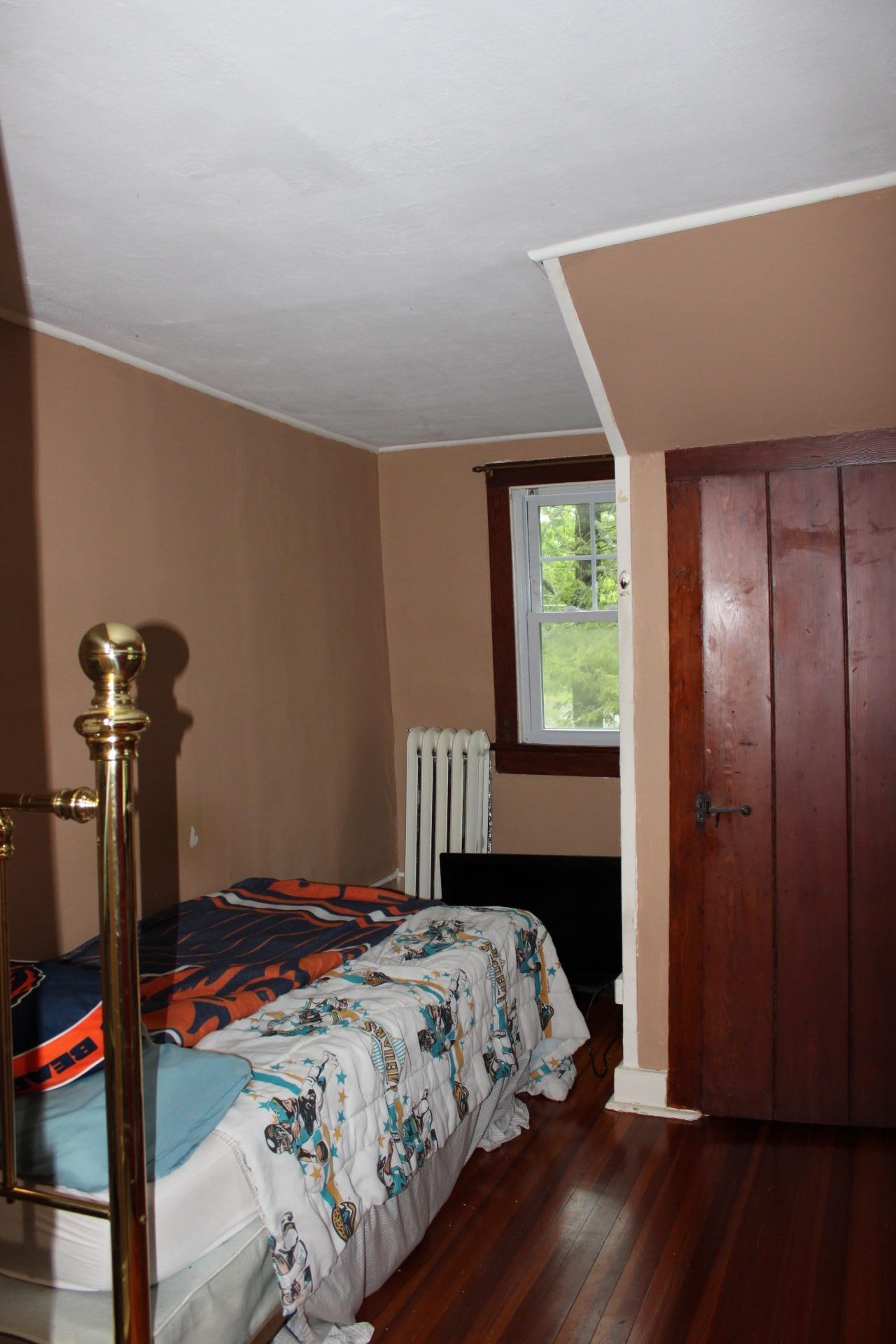 Single Family Overlook  Dutchess County, NY 12603, MLS-859031-21