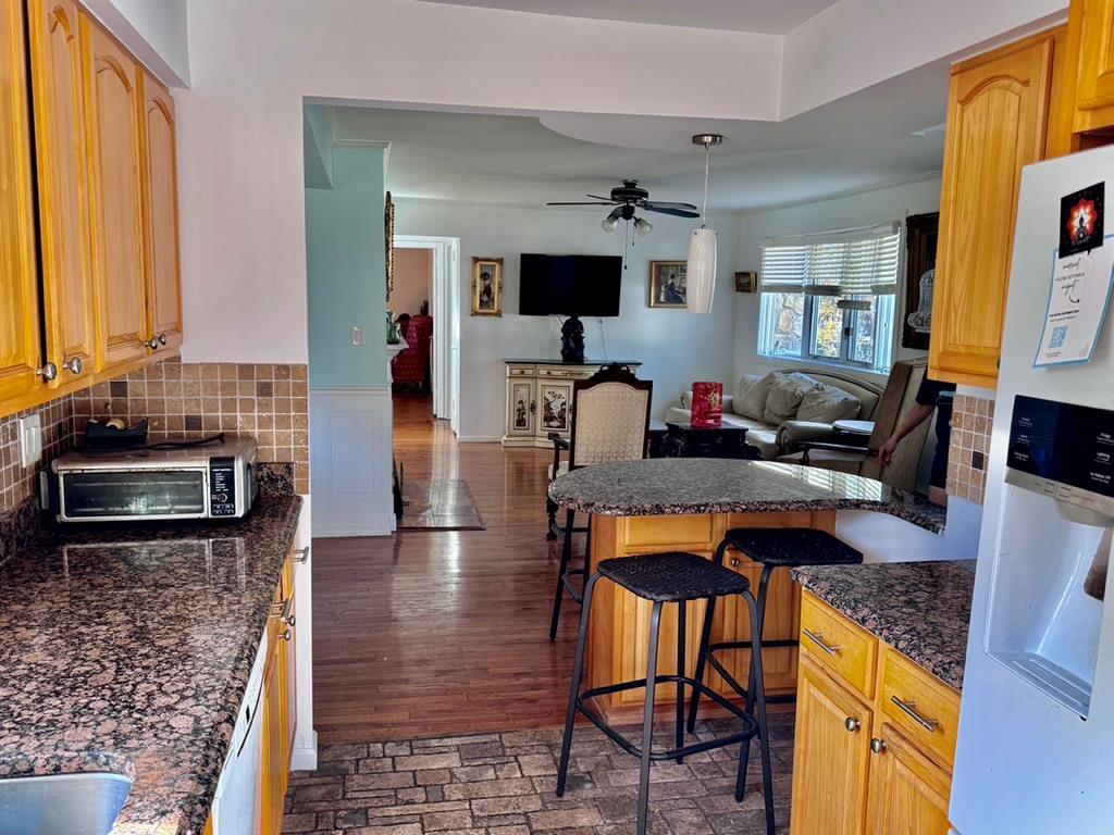 Single Family Siems  Nassau County, NY 11710, MLS-859045-10