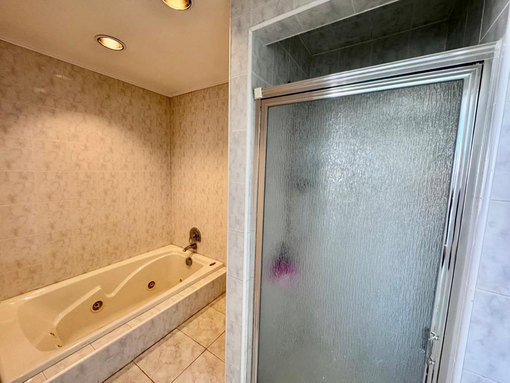 Single Family Siems  Nassau County, NY 11710, MLS-859045-19