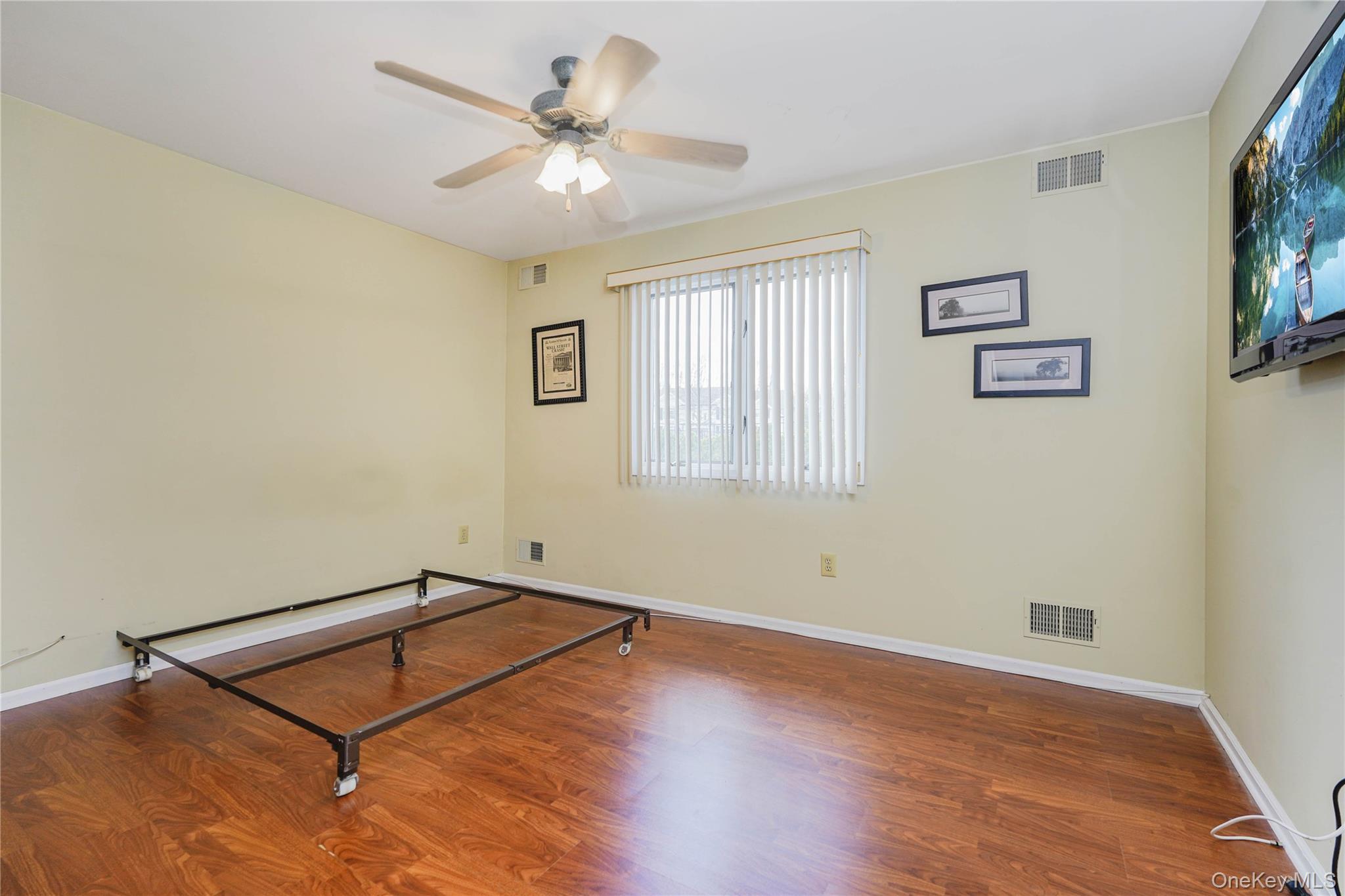 Single Family Spotswood Englishtown Road  Out Of Area, NY 08831, MLS-859054-25