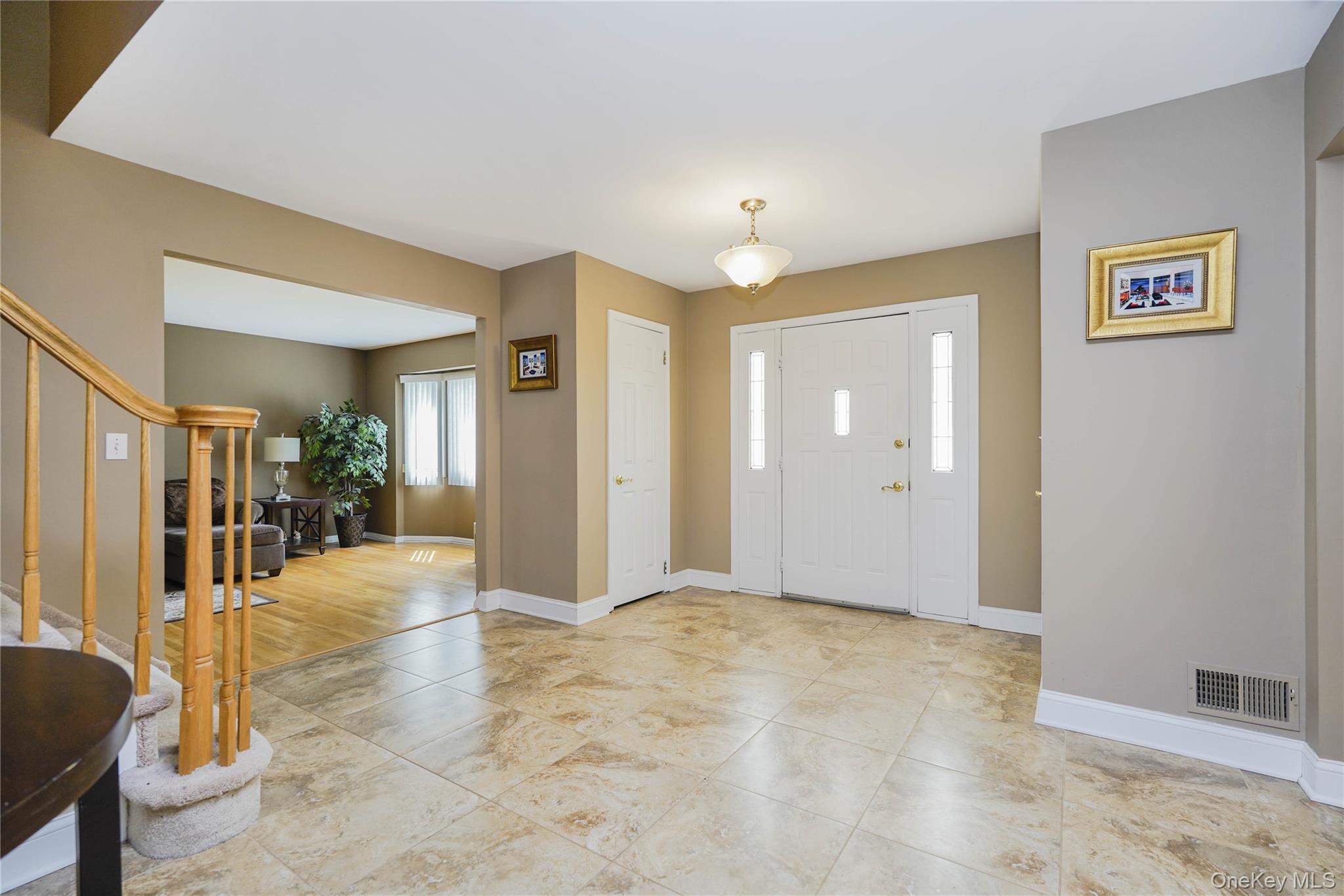 Single Family Spotswood Englishtown Road  Out Of Area, NY 08831, MLS-859054-3