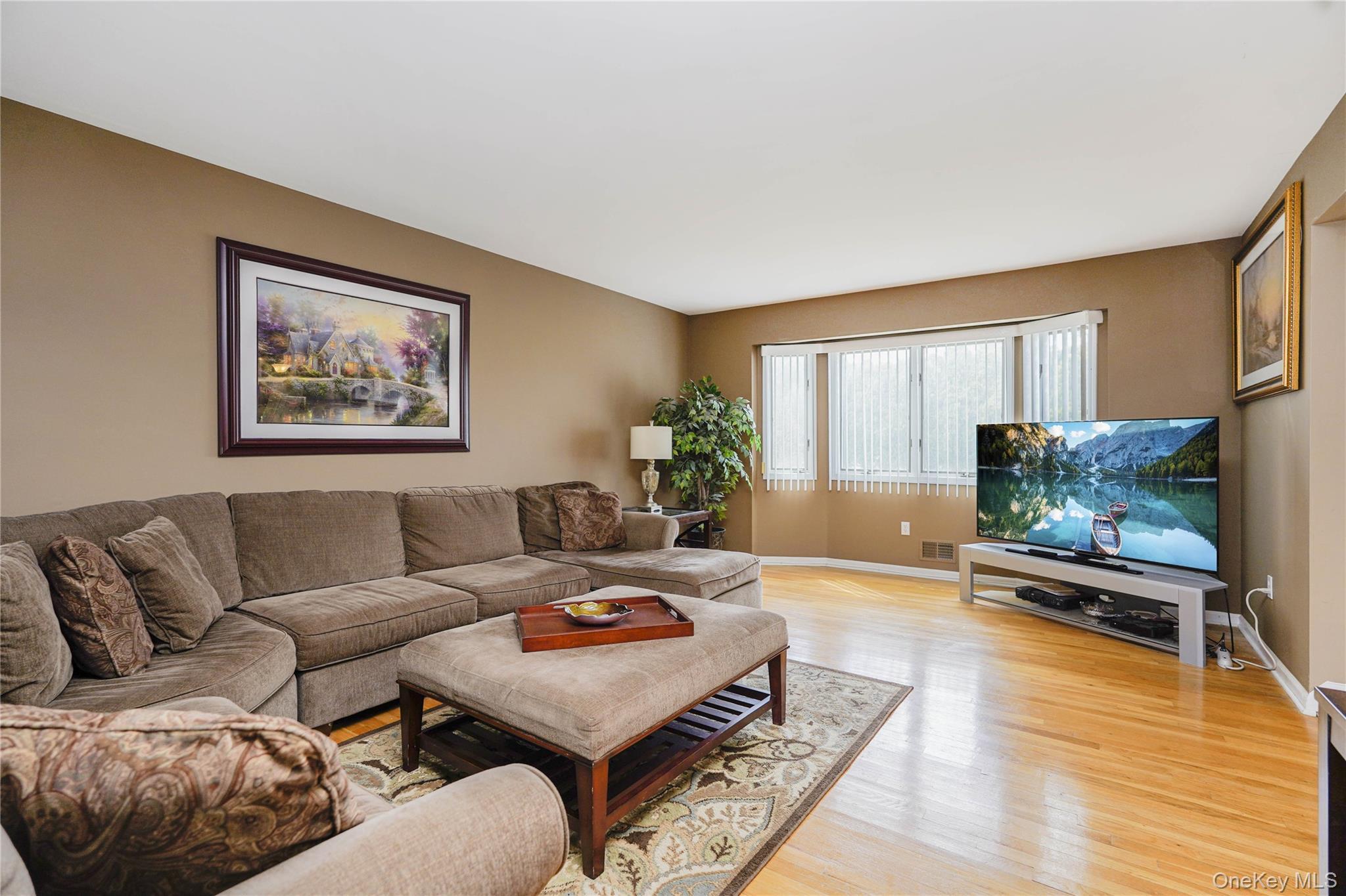 Single Family Spotswood Englishtown Road  Out Of Area, NY 08831, MLS-859054-9