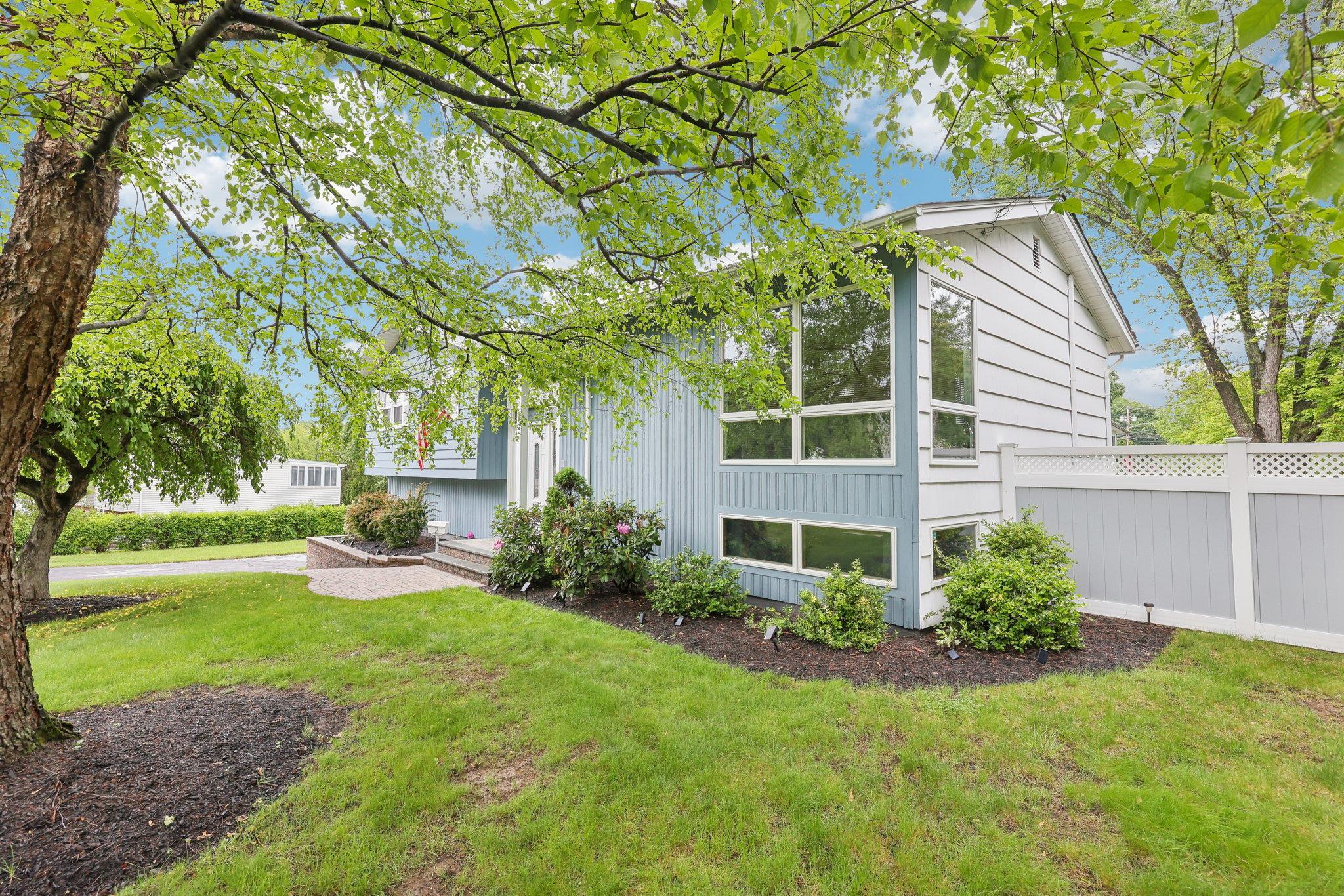 Single Family Fonda  Rockland County, NY 10980, MLS-859082-3