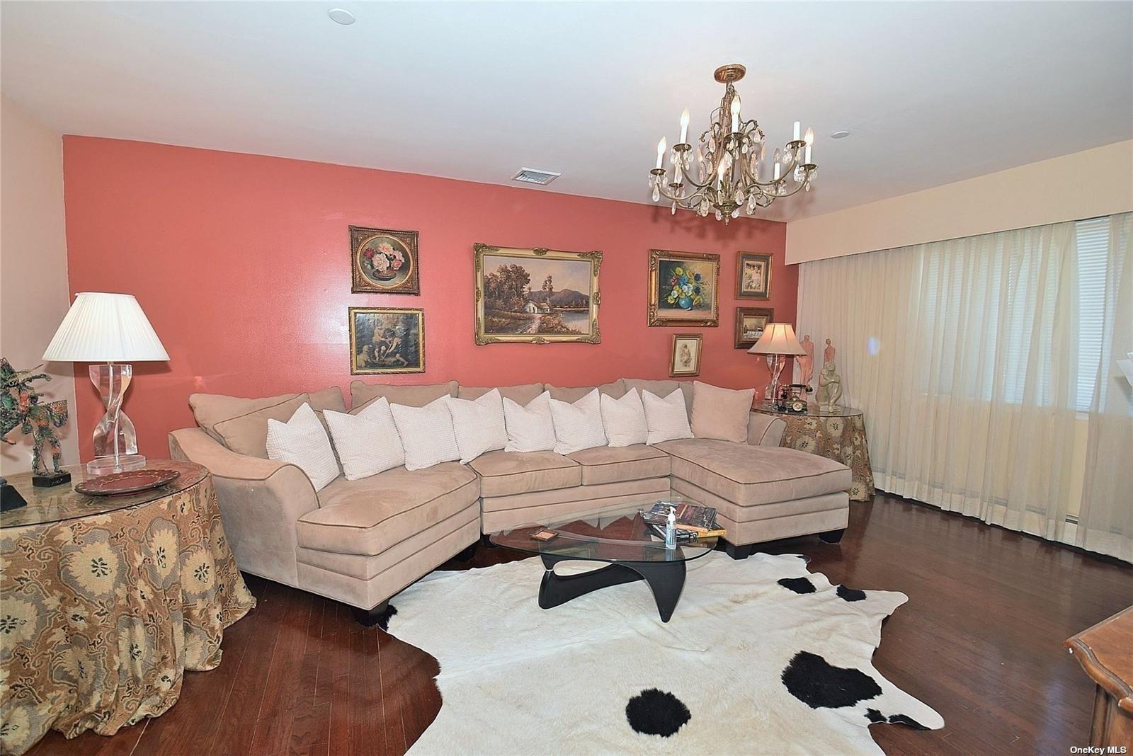 Single Family Colony Drive  Nassau County, NY 11510, MLS-859095-24