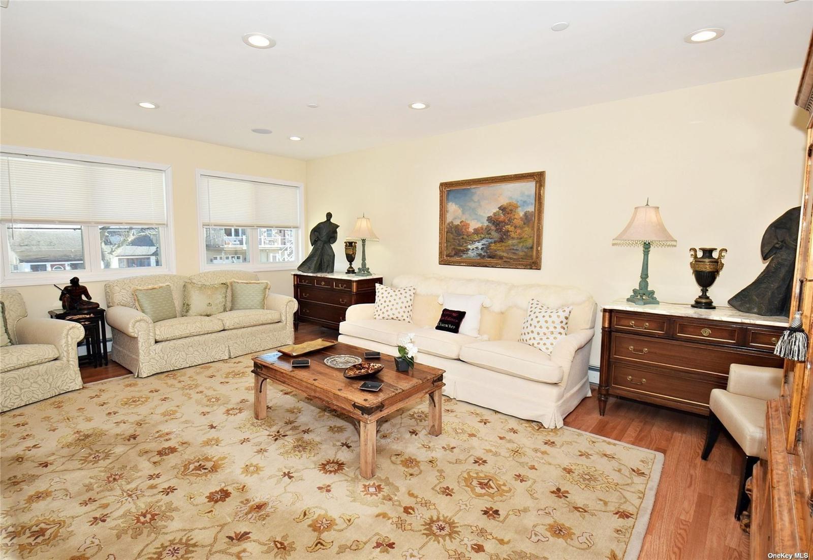 Single Family Colony Drive  Nassau County, NY 11510, MLS-859095-28