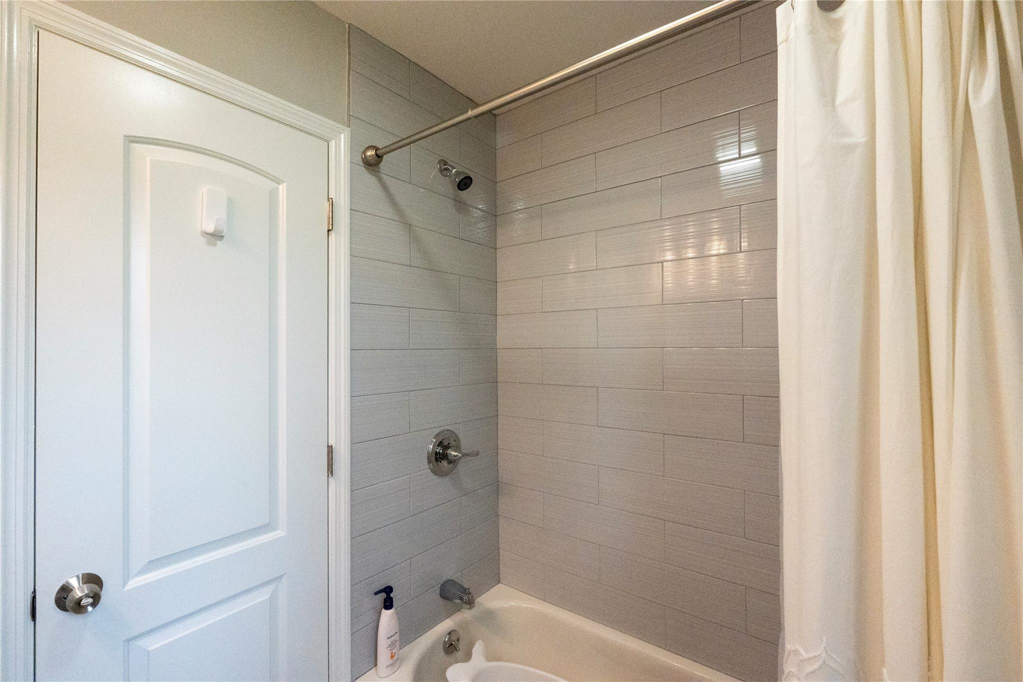 Single Family Saturn  Suffolk County, NY 11788, MLS-859103-12