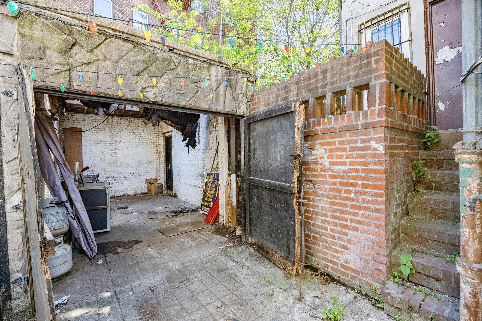 Single Family Lincoln  Brooklyn, NY 11213, MLS-859106-16
