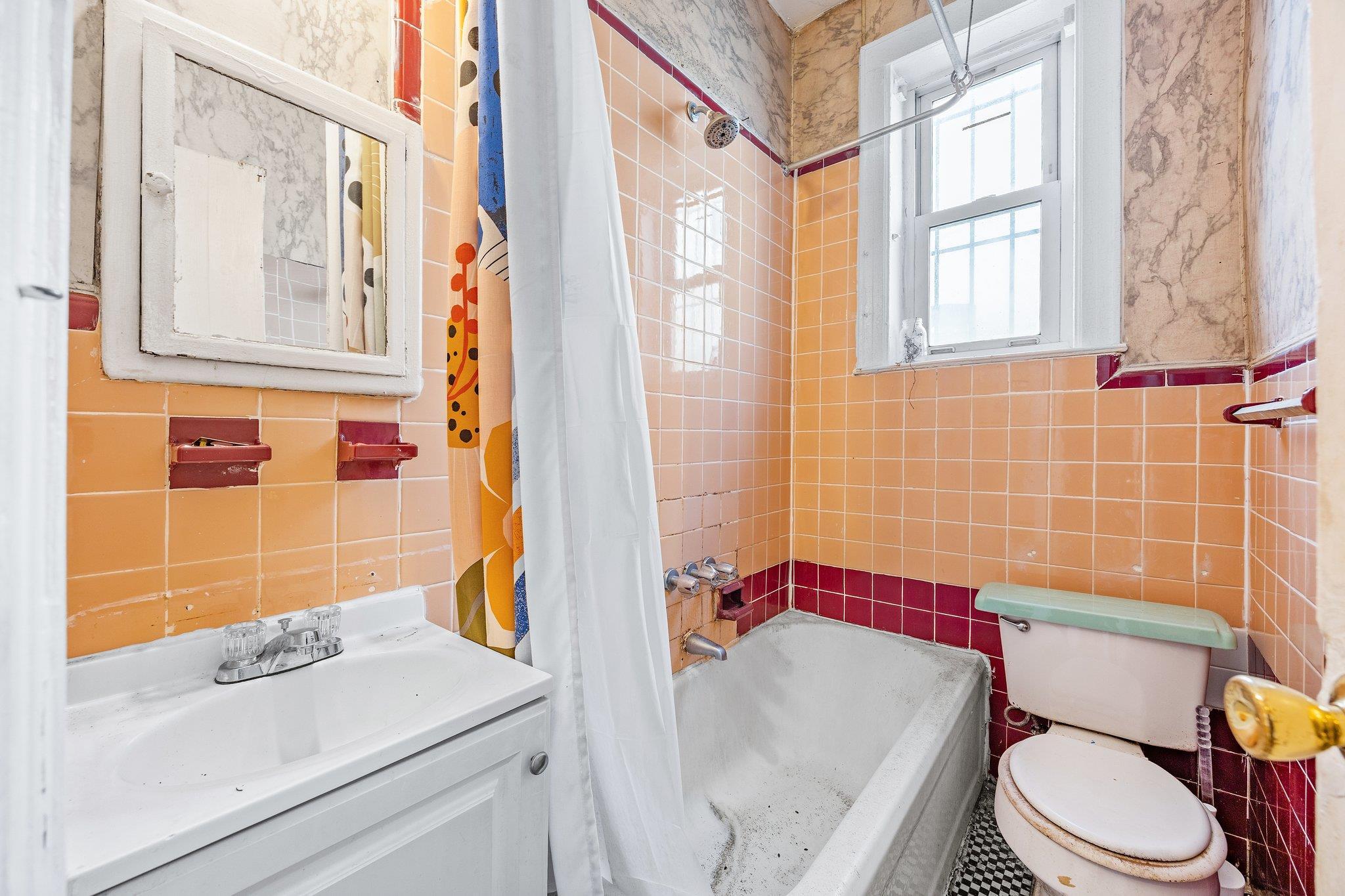 Single Family Lincoln  Brooklyn, NY 11213, MLS-859106-18