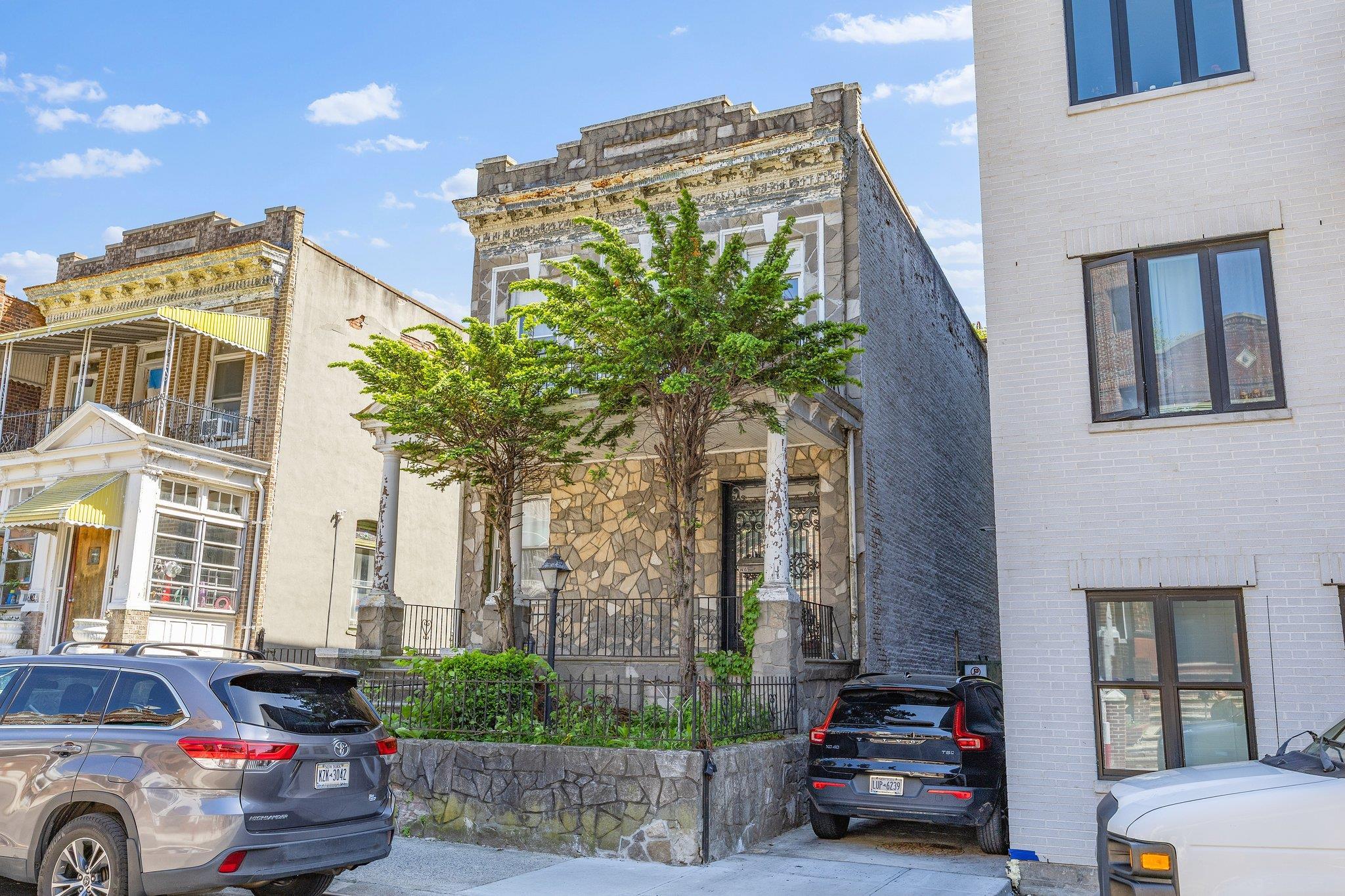 Single Family Lincoln  Brooklyn, NY 11213, MLS-859106-2