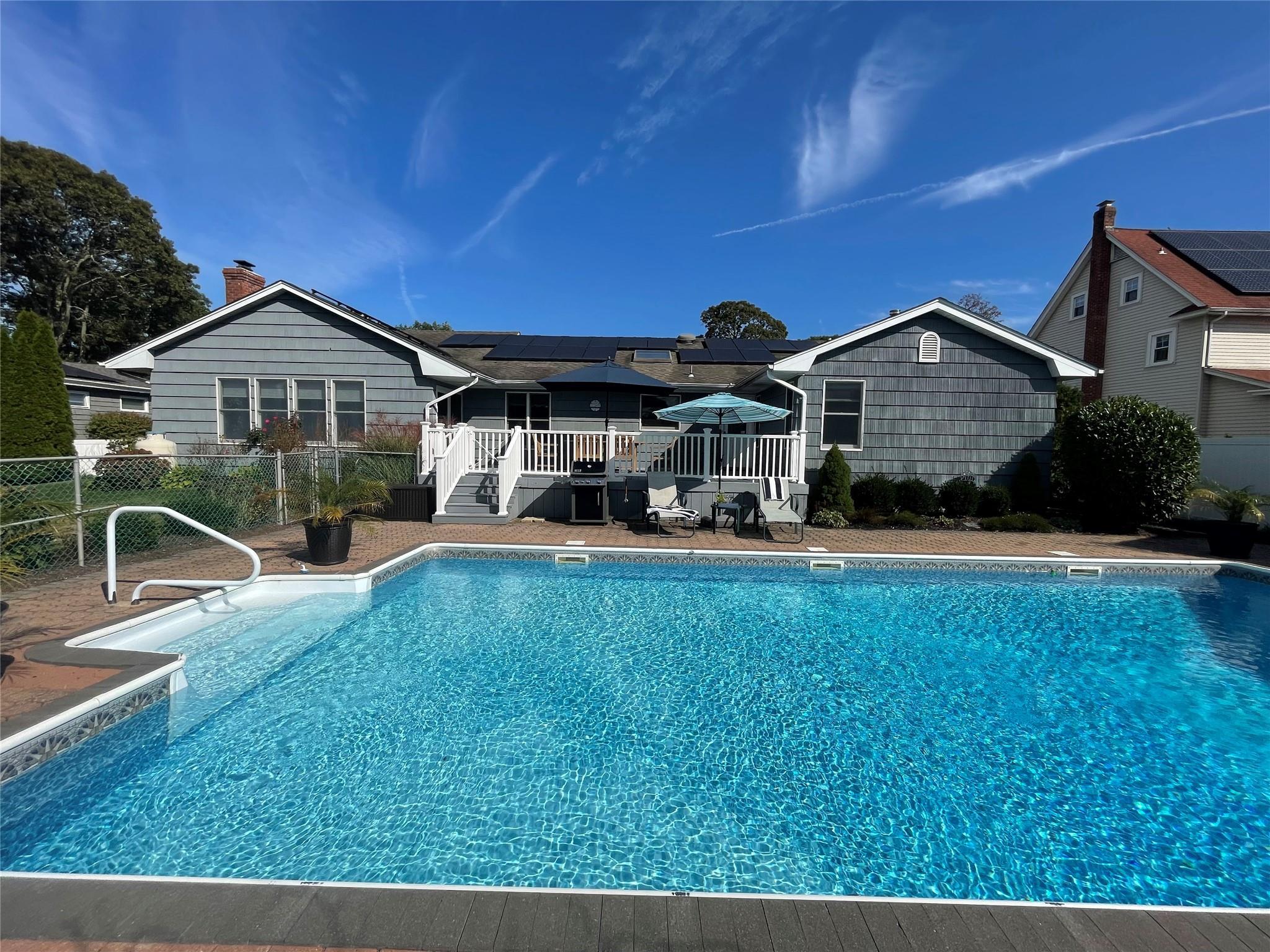 Single Family Gillette  Suffolk County, NY 11772, MLS-859110-35