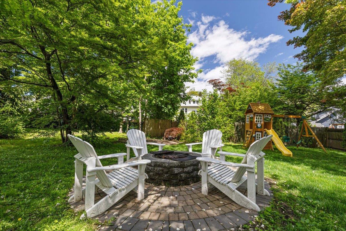 Single Family Sterling  Westchester County, NY 10606, MLS-859119-25