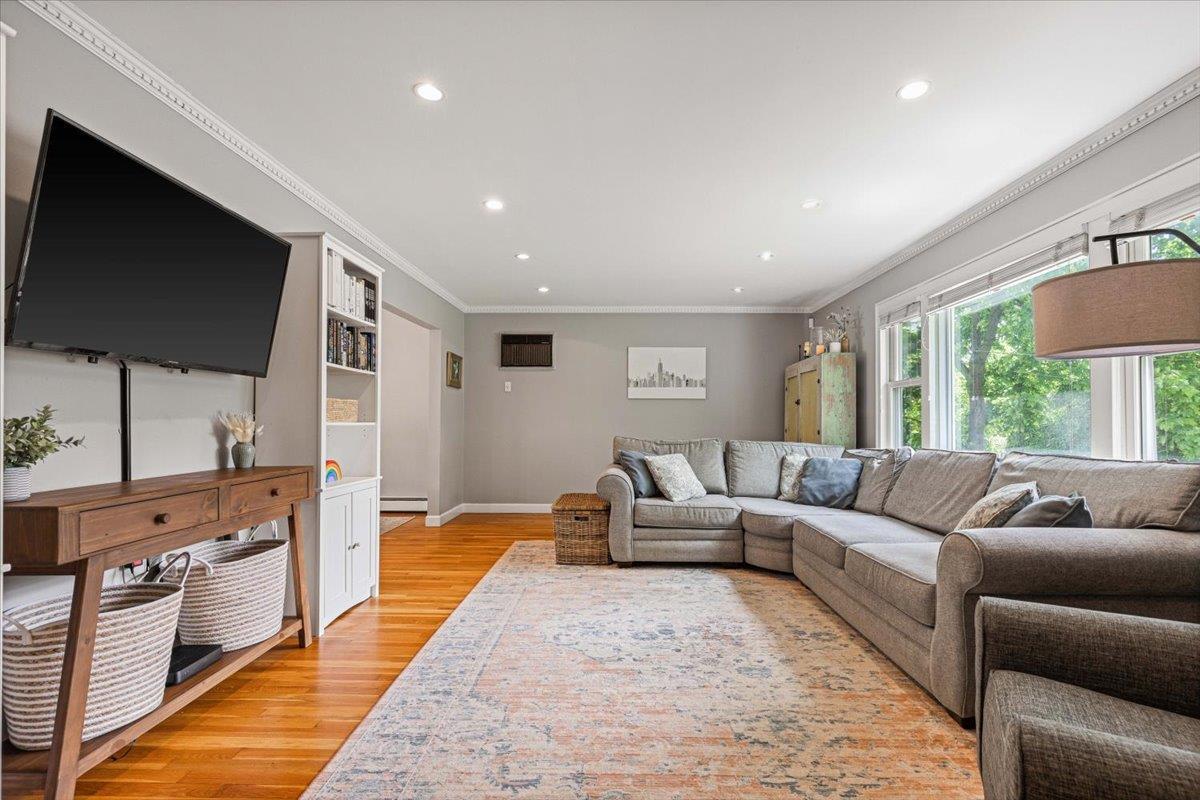 Single Family Sterling  Westchester County, NY 10606, MLS-859119-4
