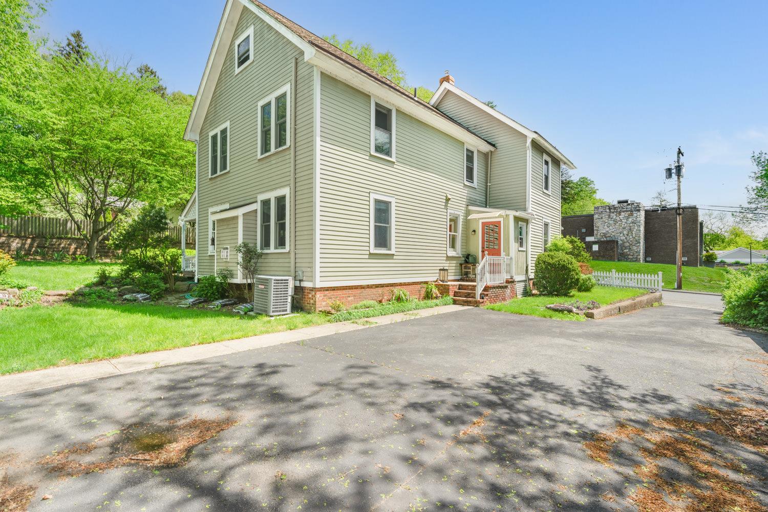 Single Family Oak  Putnam County, NY 10516, MLS-859121-28