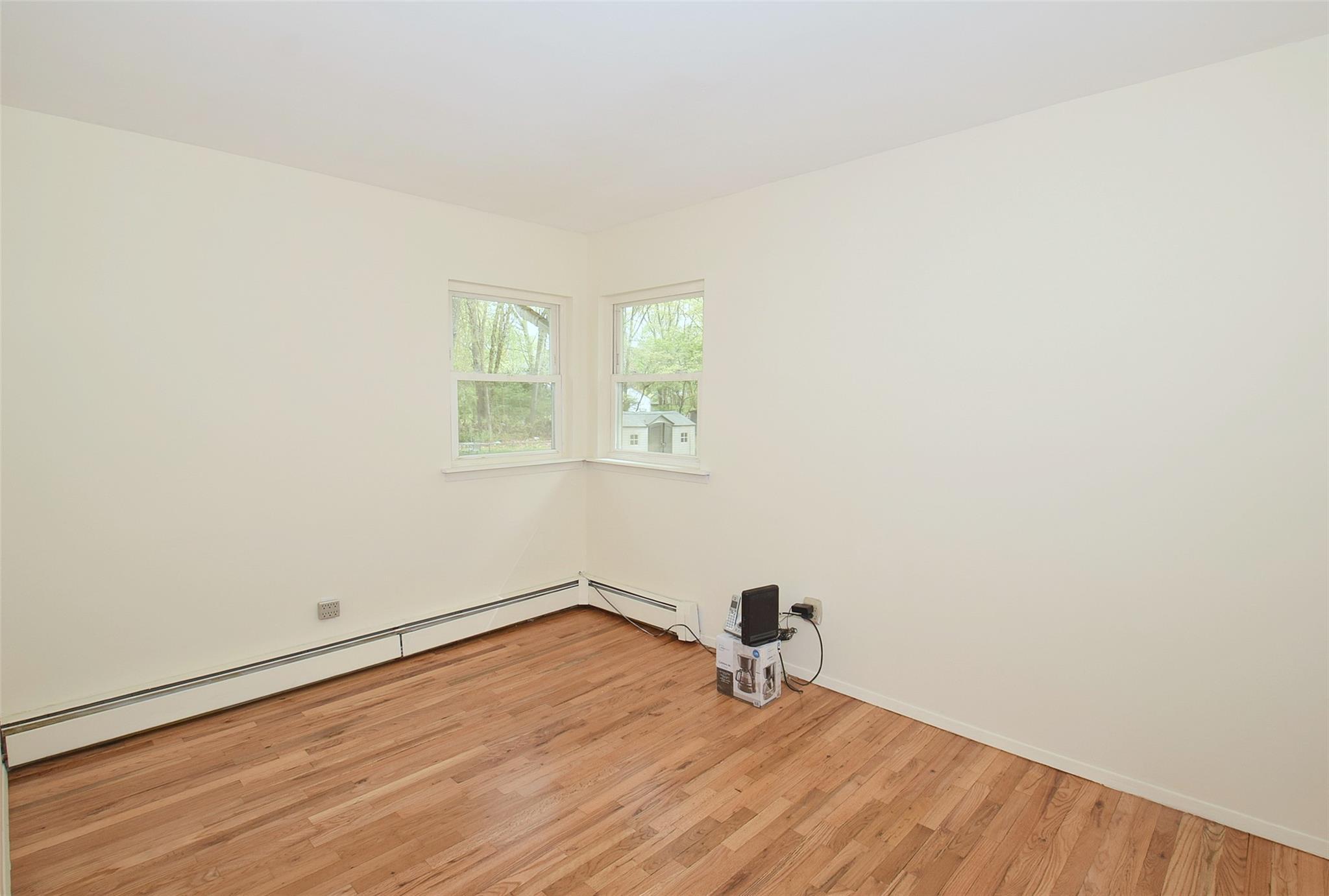 Single Family Claremont  Suffolk County, NY 11951, MLS-859123-12