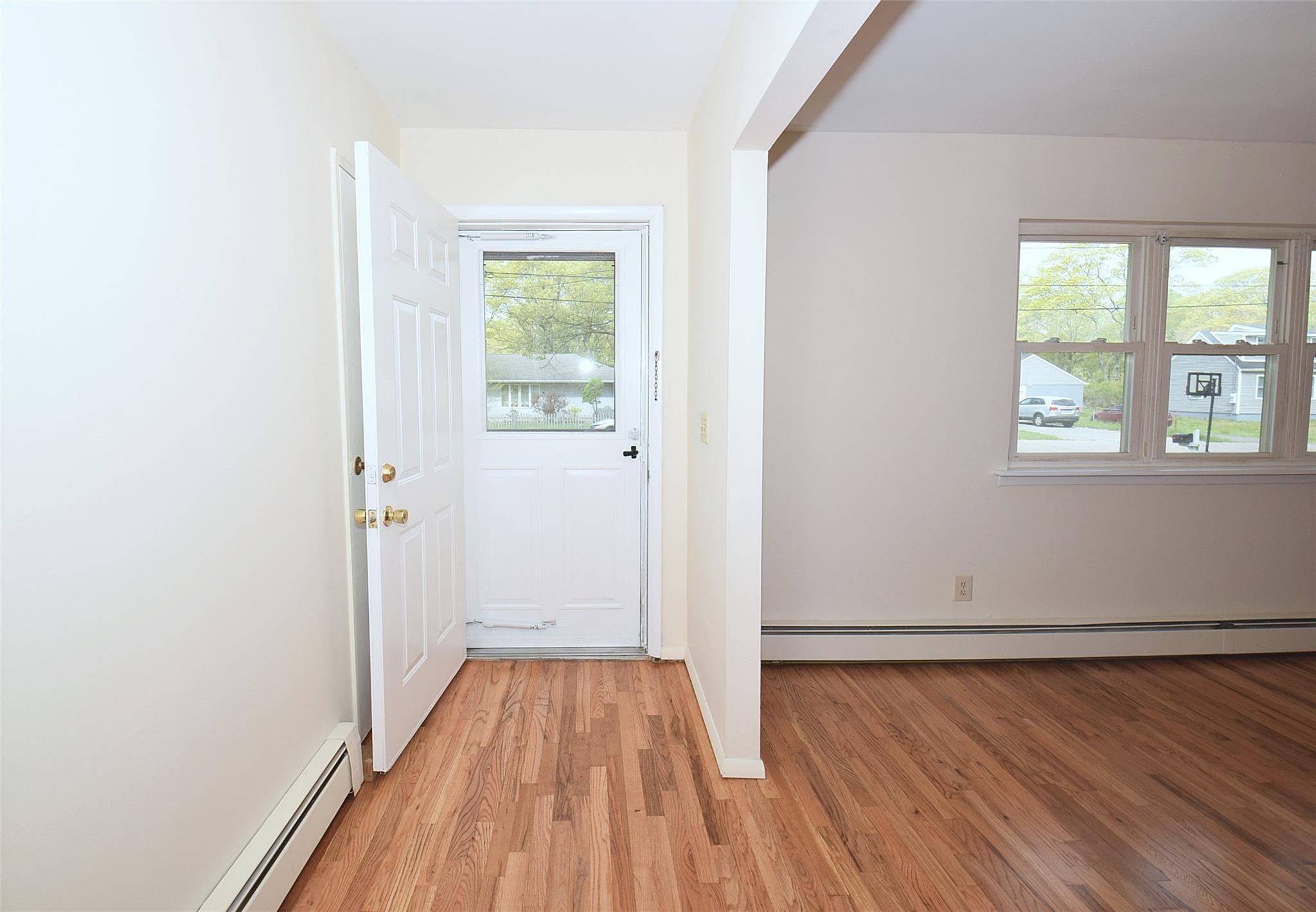 Single Family Claremont  Suffolk County, NY 11951, MLS-859123-4