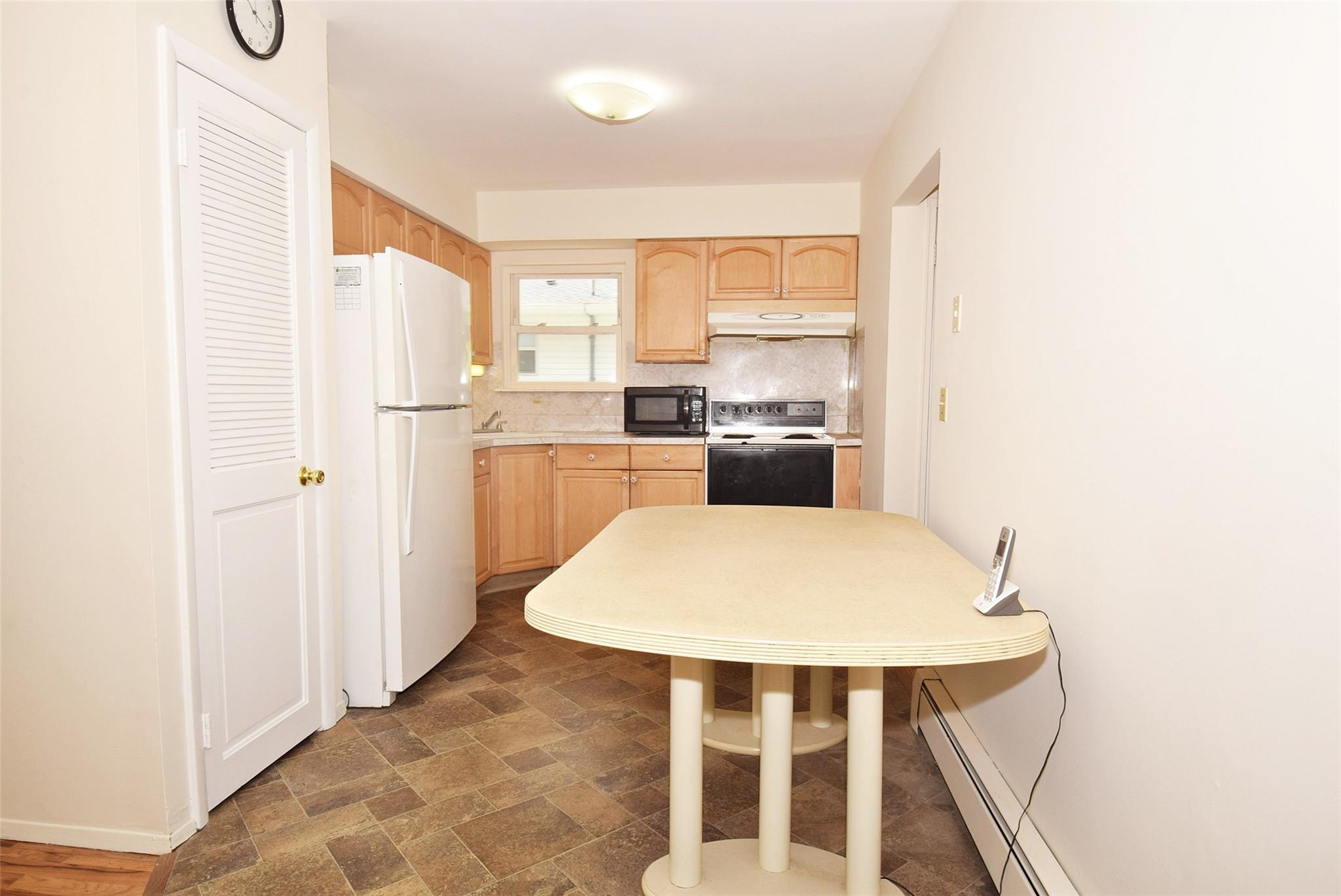 Single Family Claremont  Suffolk County, NY 11951, MLS-859123-7
