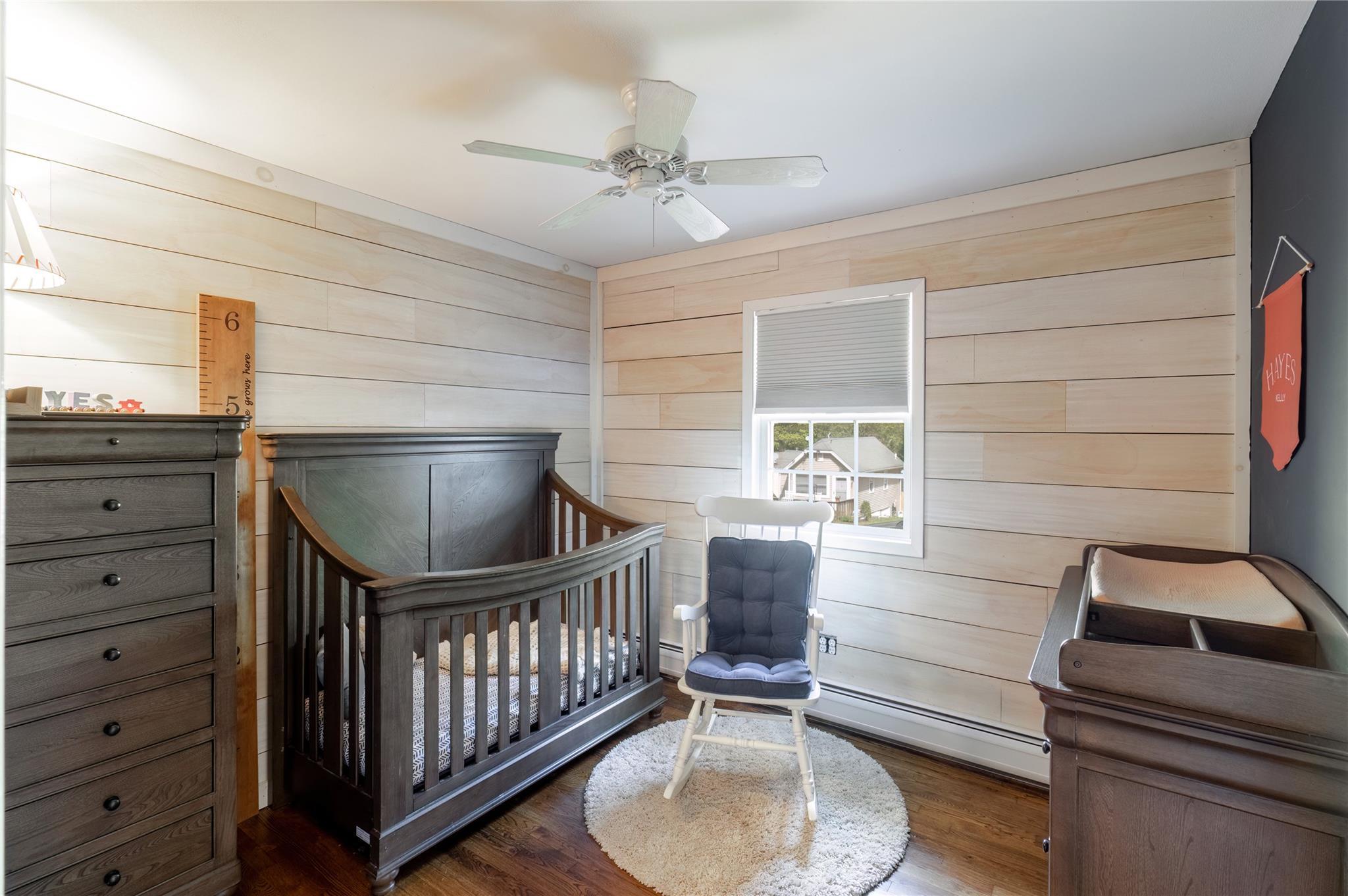 Single Family Sea Cliff  Suffolk County, NY 11789, MLS-859160-17