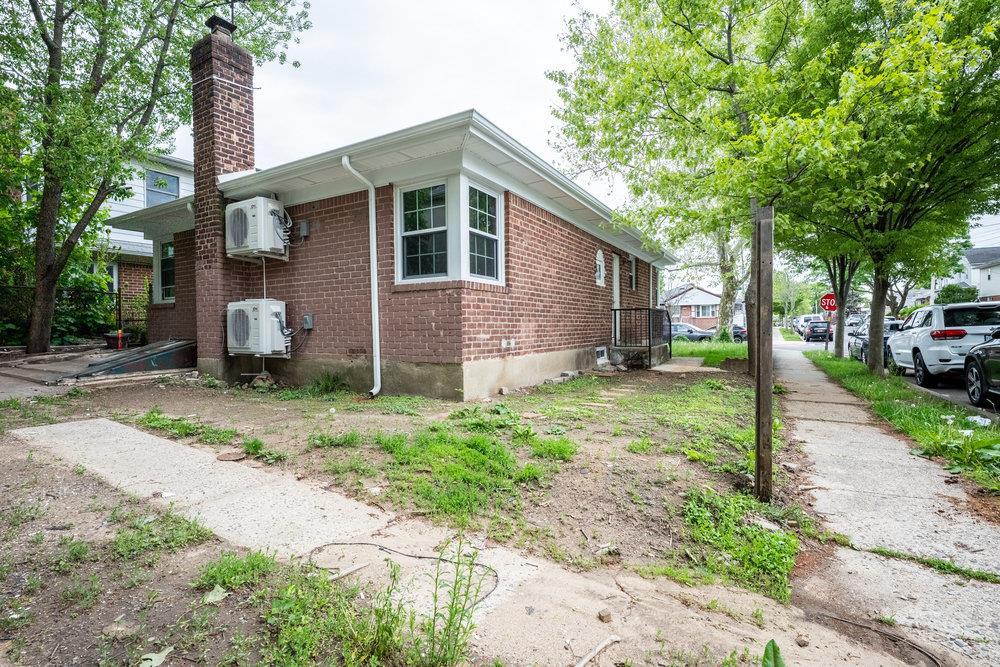 Single Family 69  Queens, NY 11366, MLS-859167-26