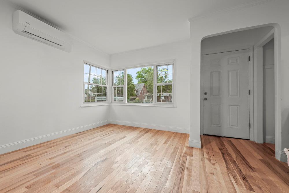 Single Family 69  Queens, NY 11366, MLS-859167-3